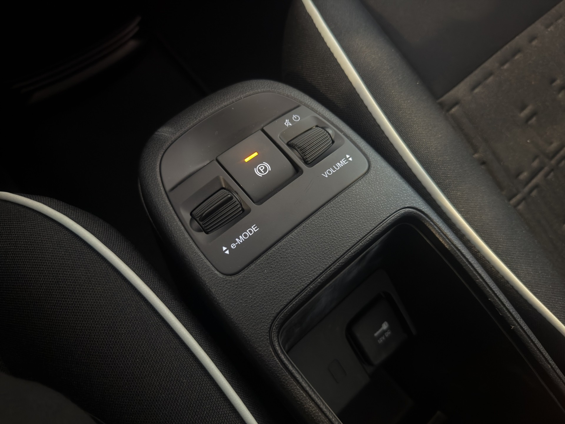 FIAT 500 Electric Cult 320KM-image-41