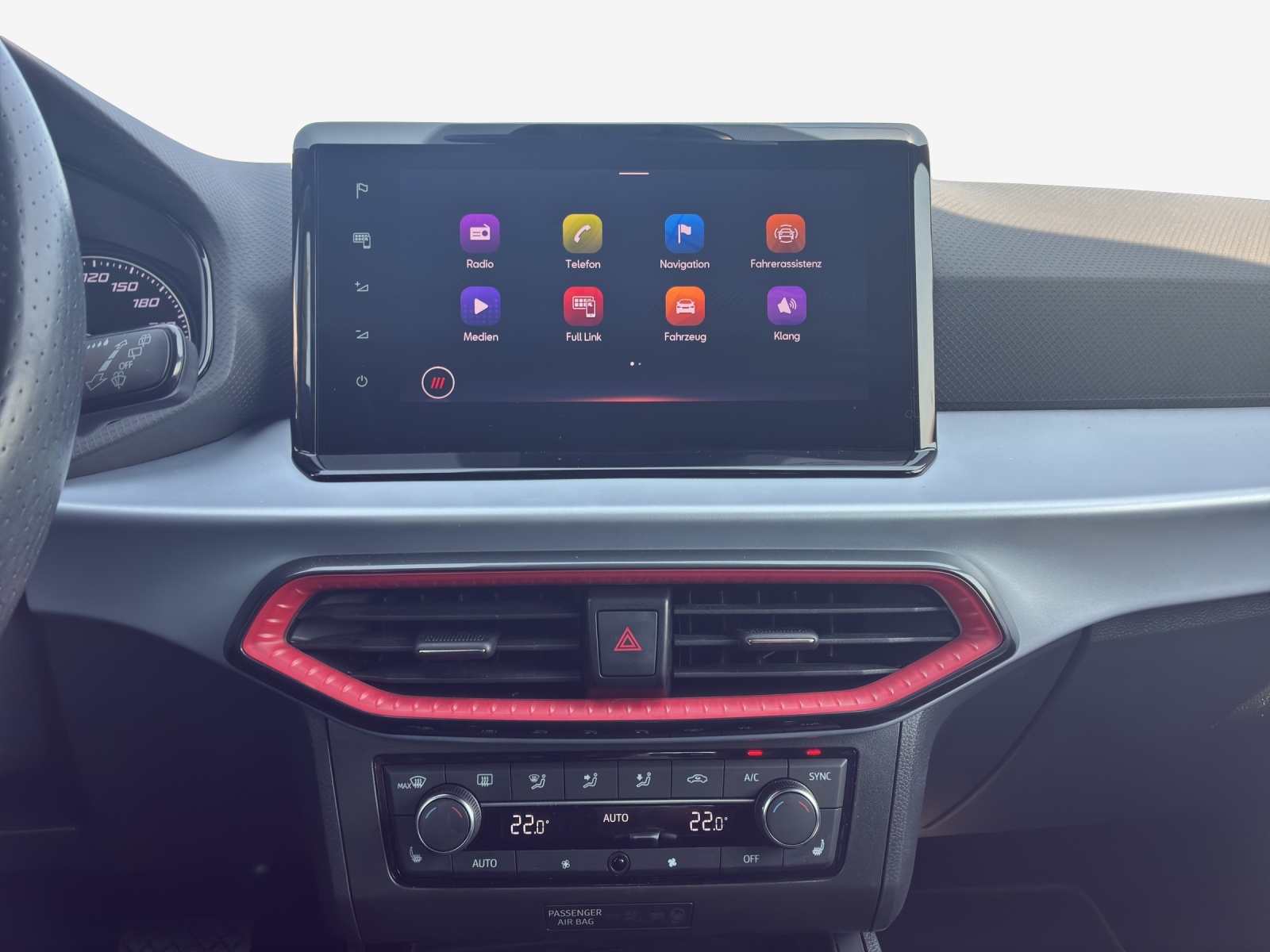 SEAT Ibiza 1.0 EcoTSI Hola FR DSG-image-10