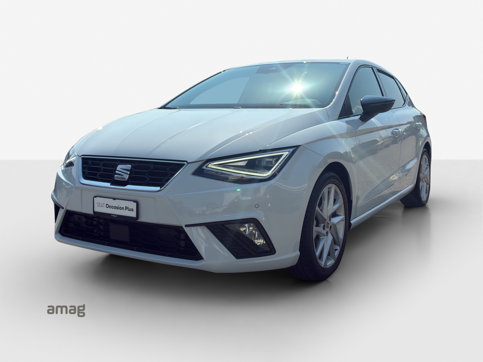 SEAT Ibiza 1.0 EcoTSI Hola FR DSG-image-0