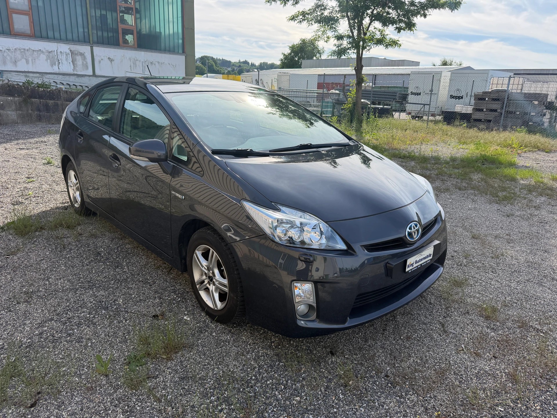 TOYOTA Prius 1.8 16V HSD Sol Premium | Frisch MFK | Leder | Solar Schiebedach-image-3