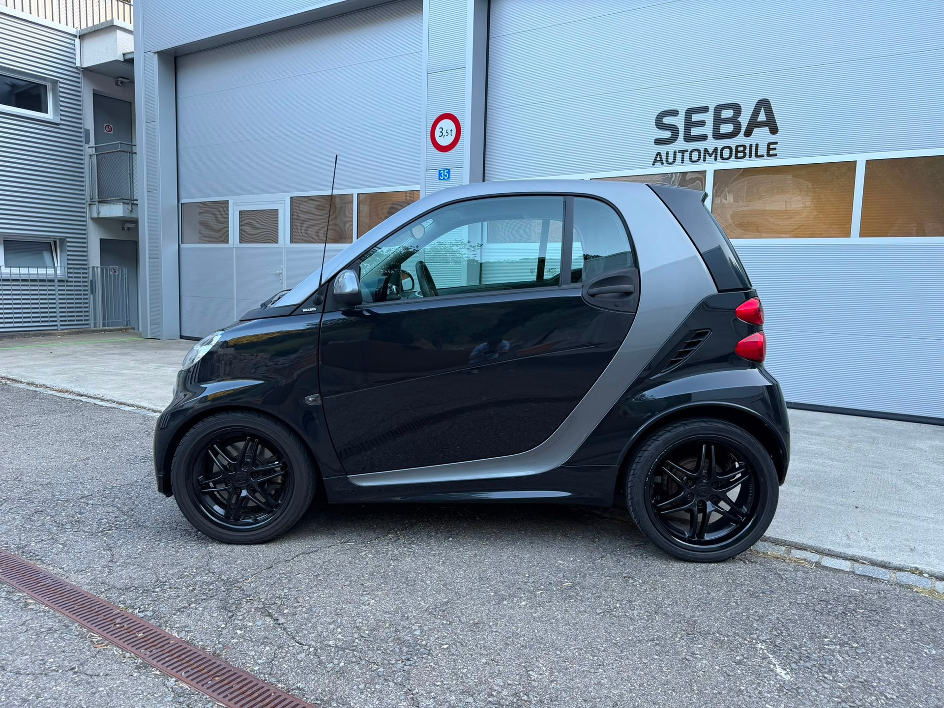 SMART fortwo Brabus softouch-image-2