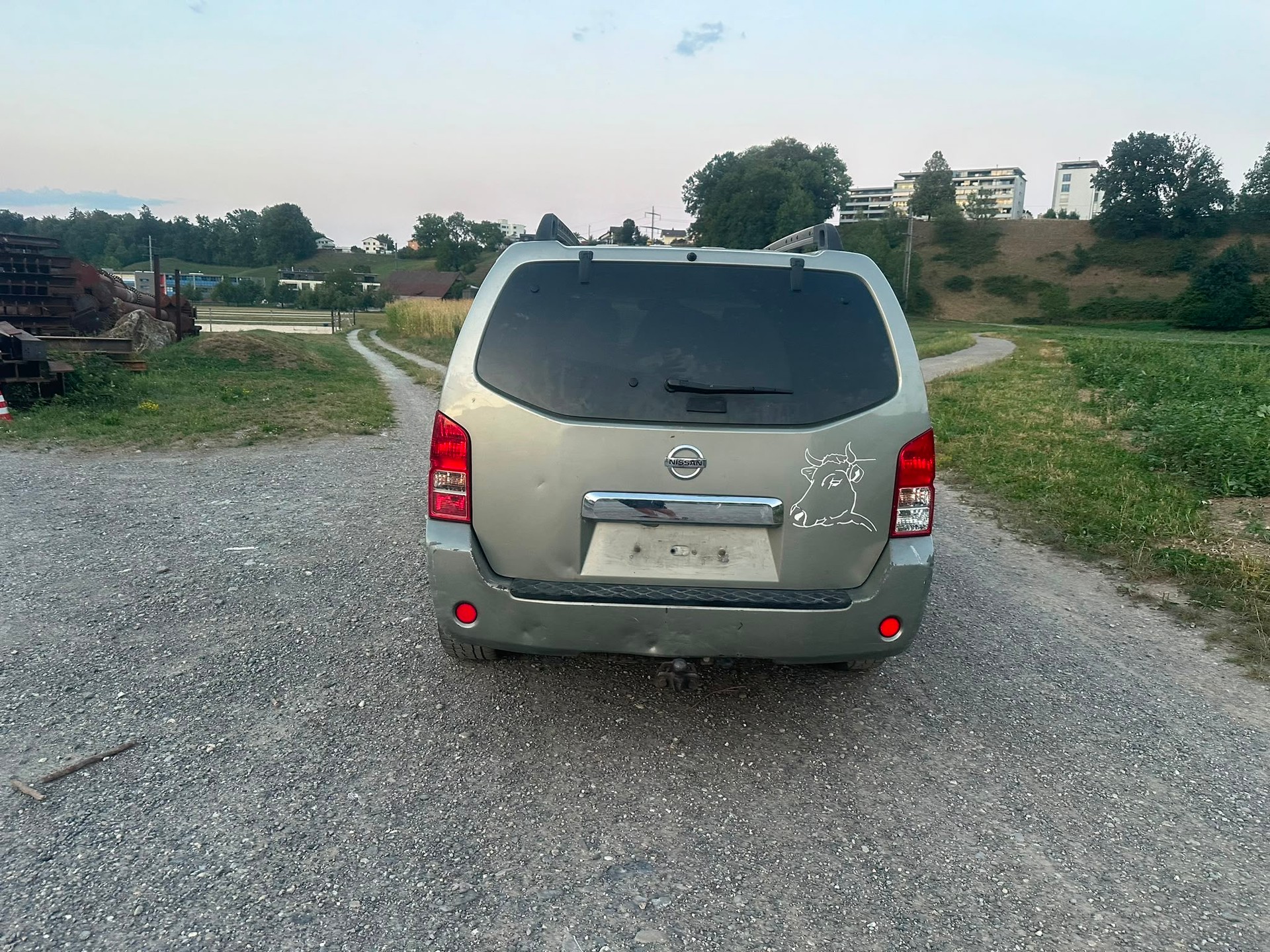NISSAN Pathfinder 2.5 dCi LE-image-5