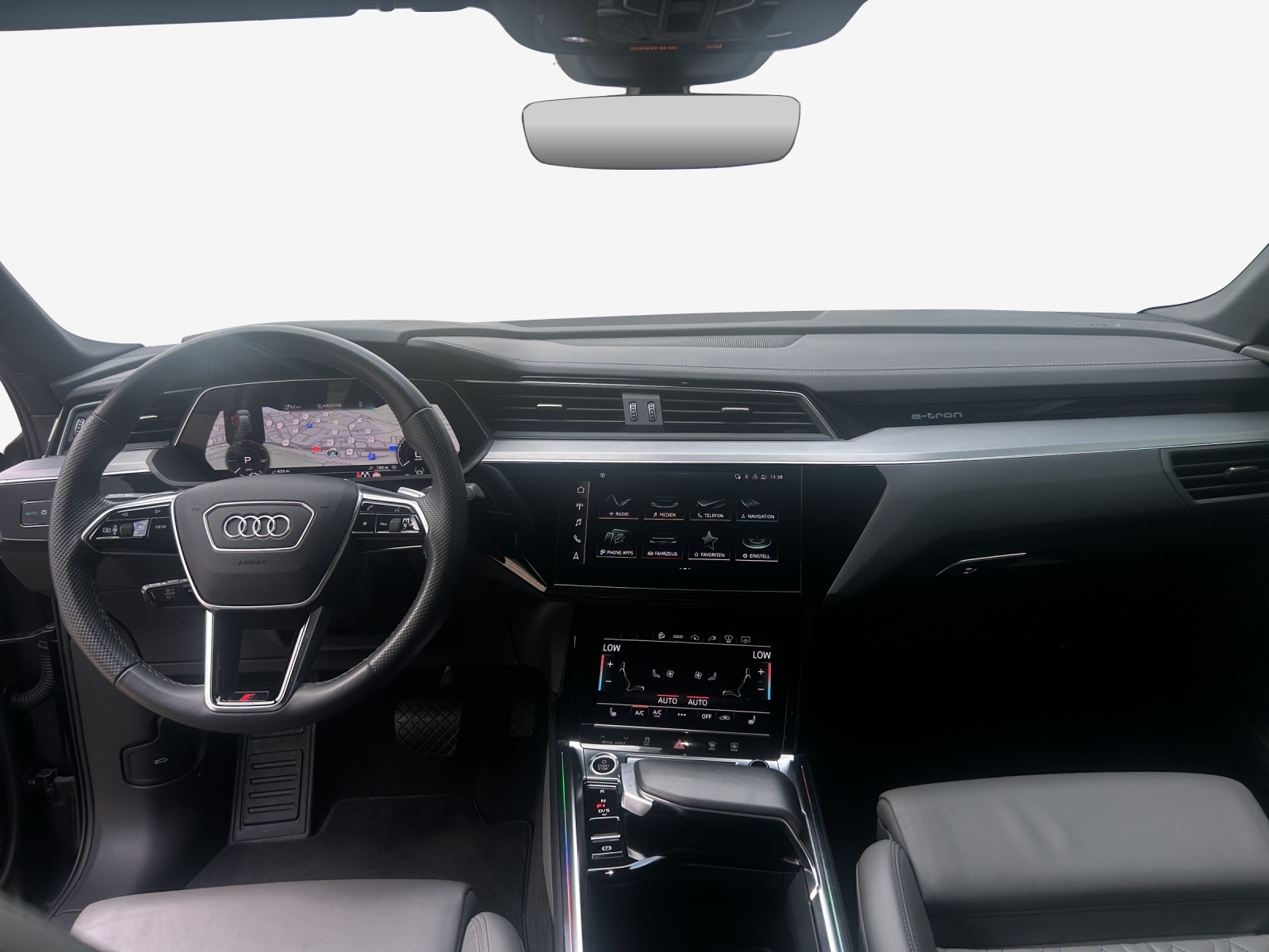 AUDI e-tron 55 Sportback S Line Black Edition quattro-image-11