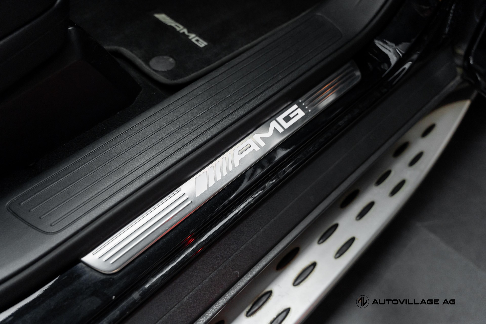 MERCEDES-BENZ GLE Coupé 63 AMG 4Matic Speedshift-image-24