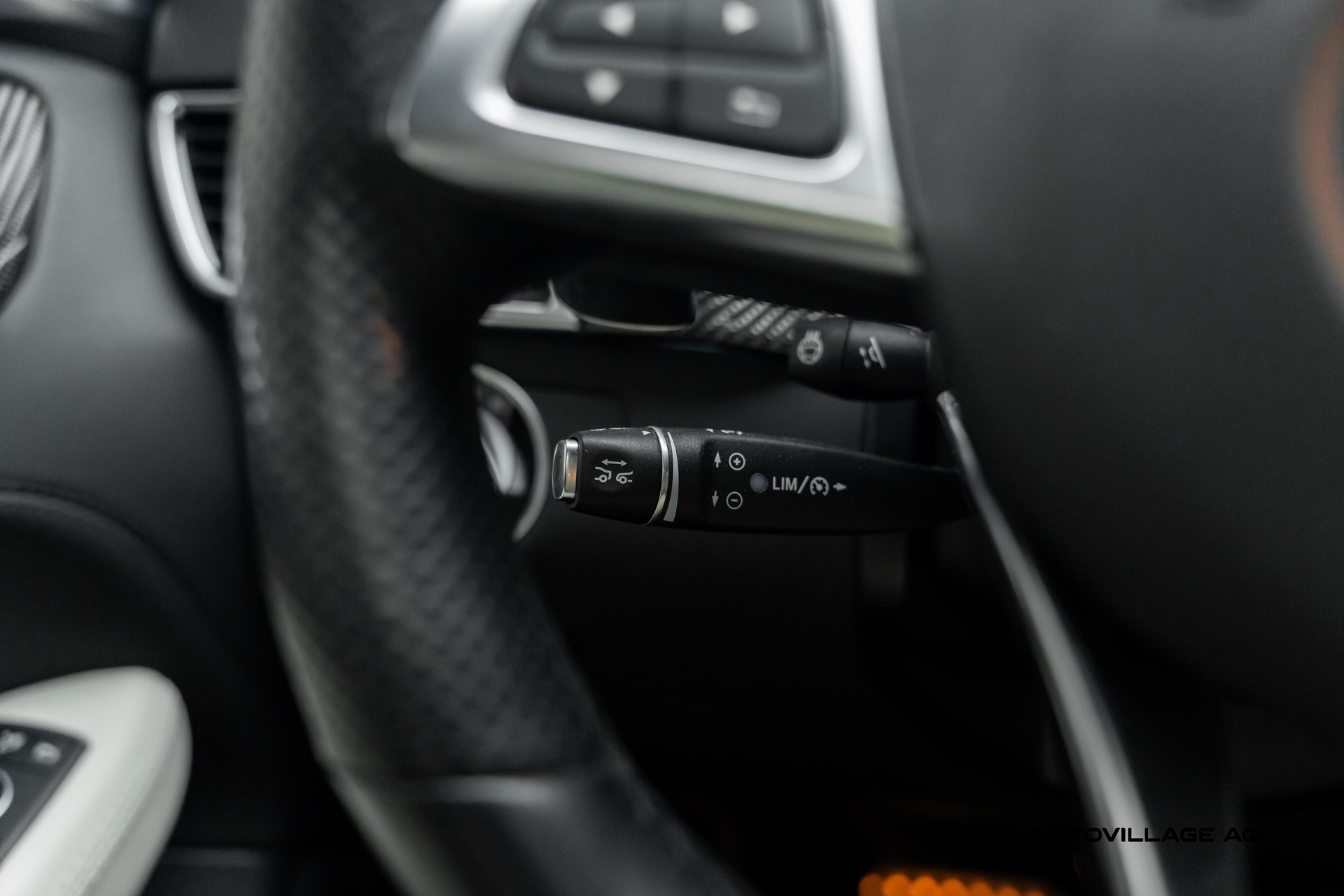 MERCEDES-BENZ GLE Coupé 63 AMG 4Matic Speedshift-image-19