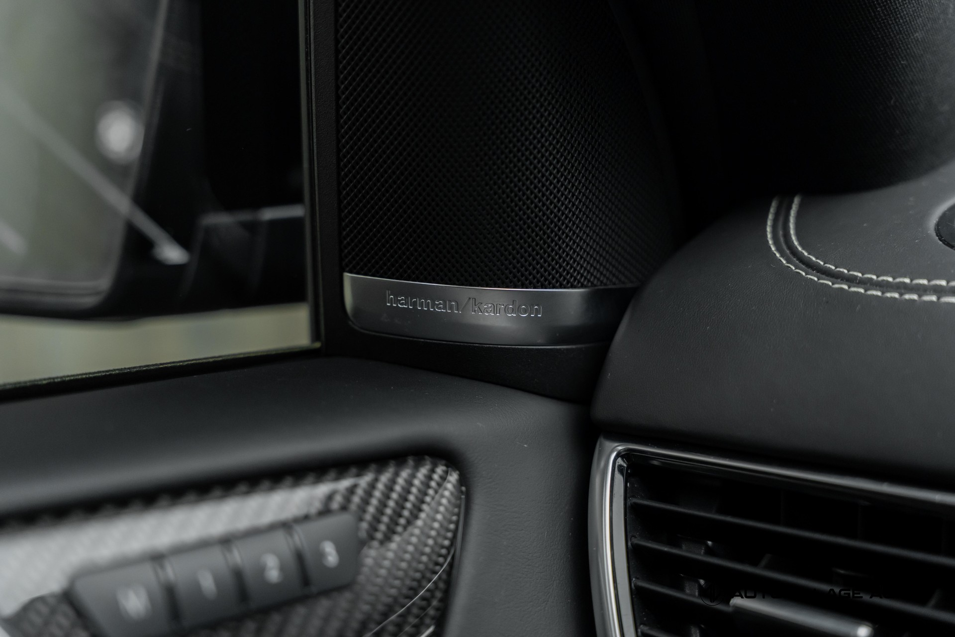 MERCEDES-BENZ GLE Coupé 63 AMG 4Matic Speedshift-image-21