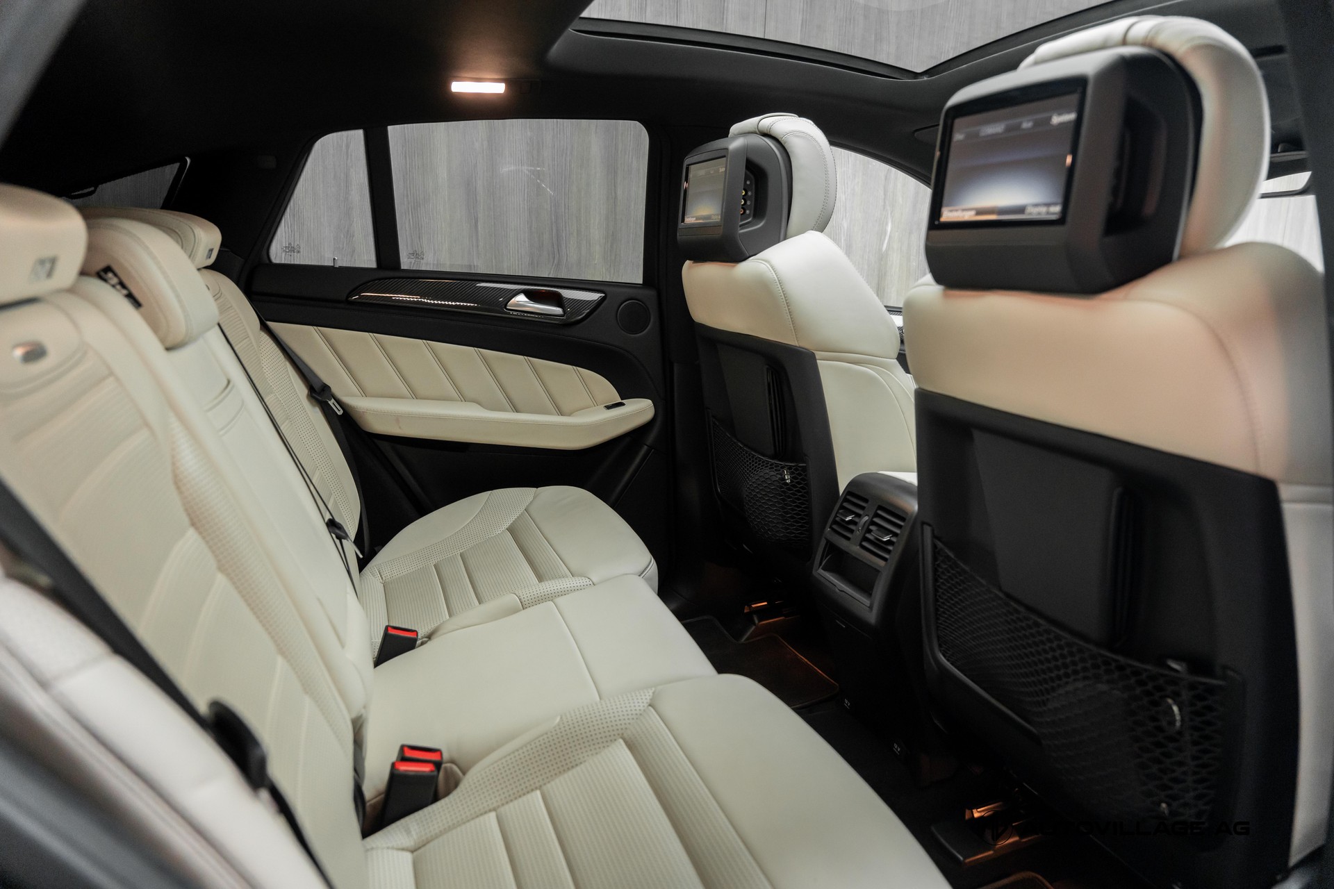MERCEDES-BENZ GLE Coupé 63 AMG 4Matic Speedshift-image-7