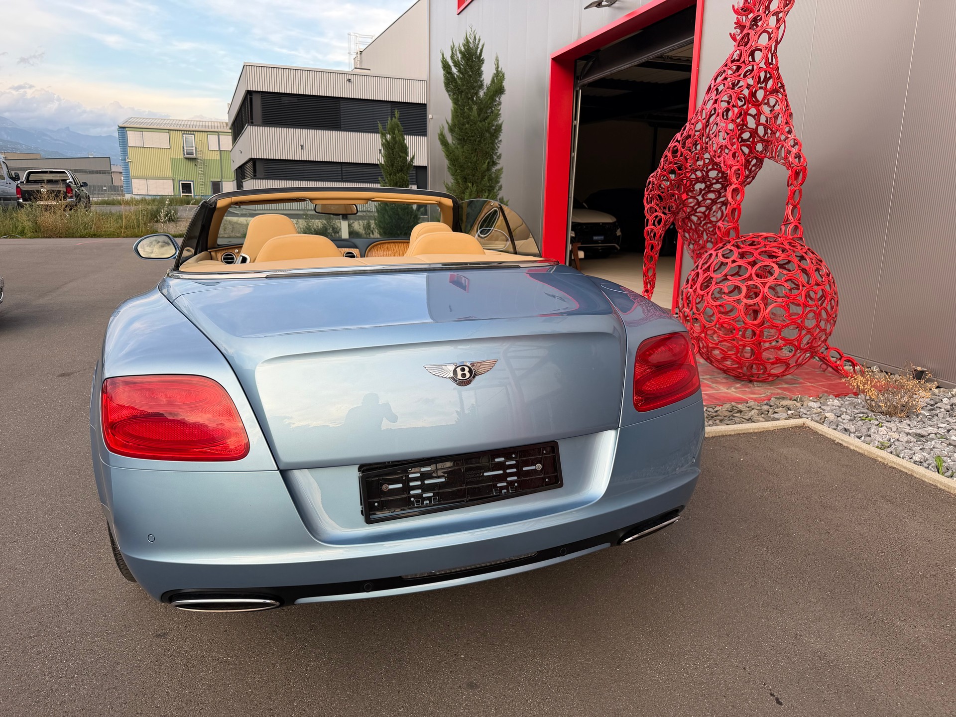 BENTLEY Continental GTC 6.0 W12-image-5