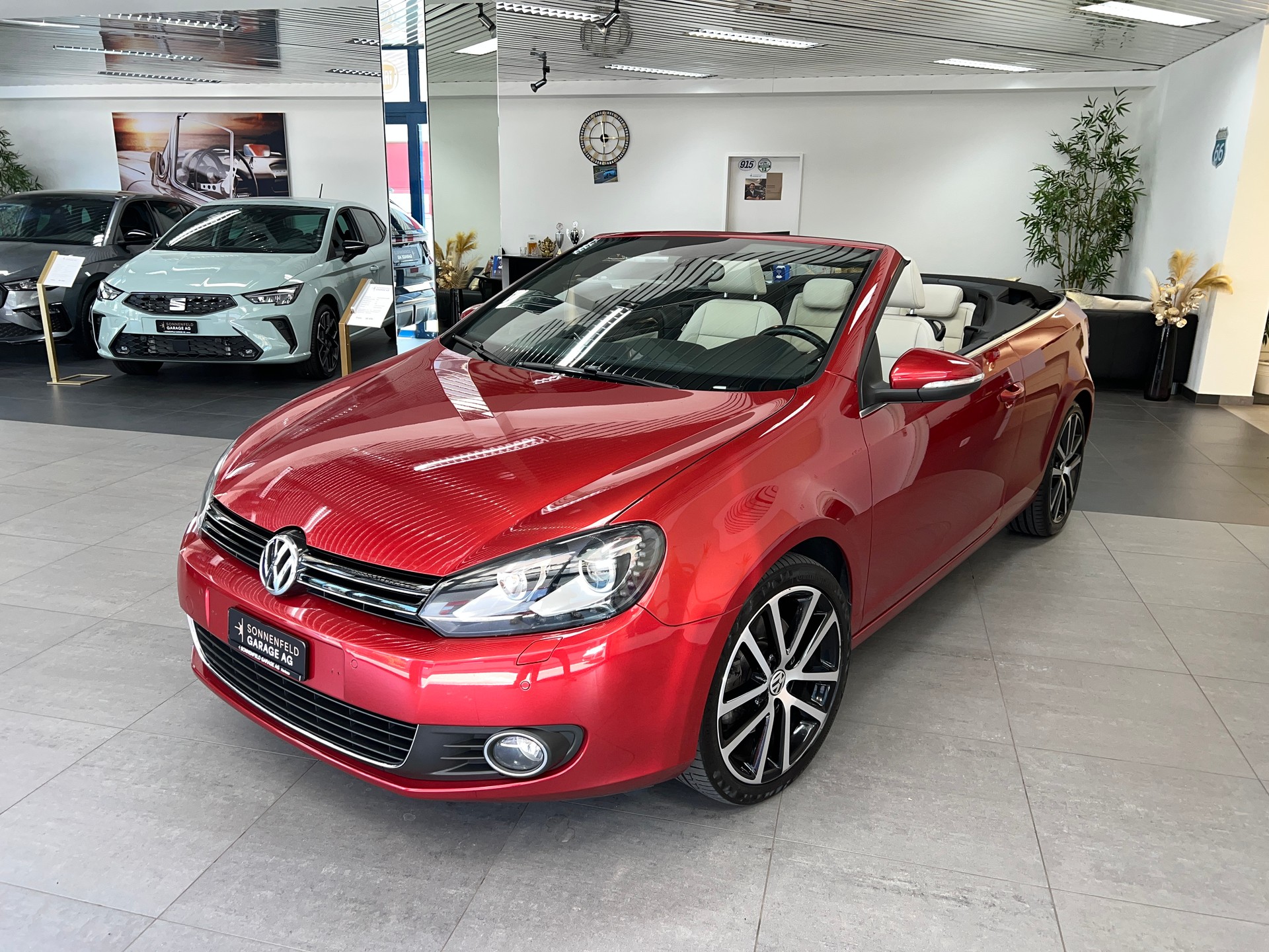 VW Golf Cabrio 1.4 TSI DSG-showroom-element-1