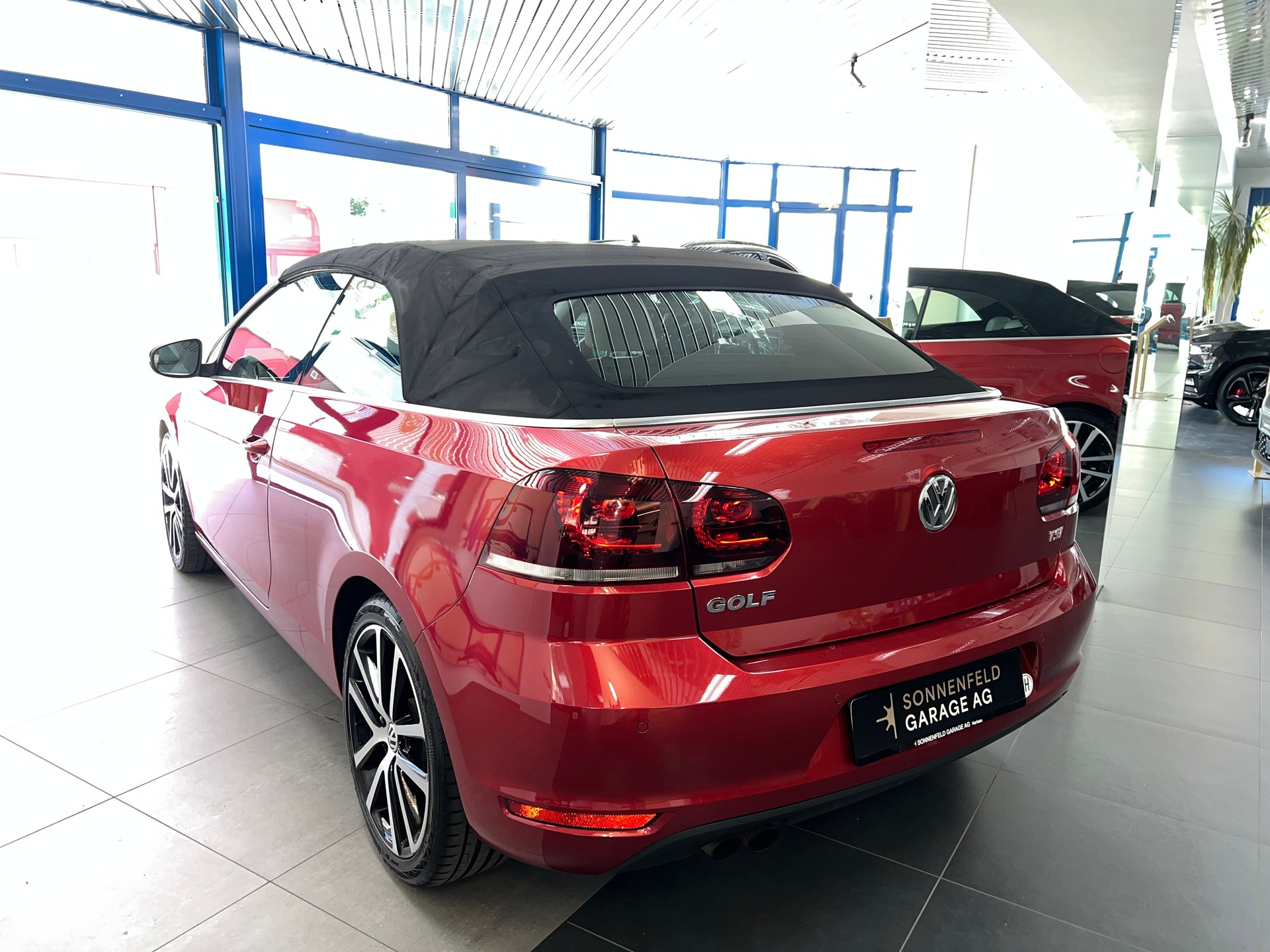 VW Golf Cabrio 1.4 TSI DSG-image-6