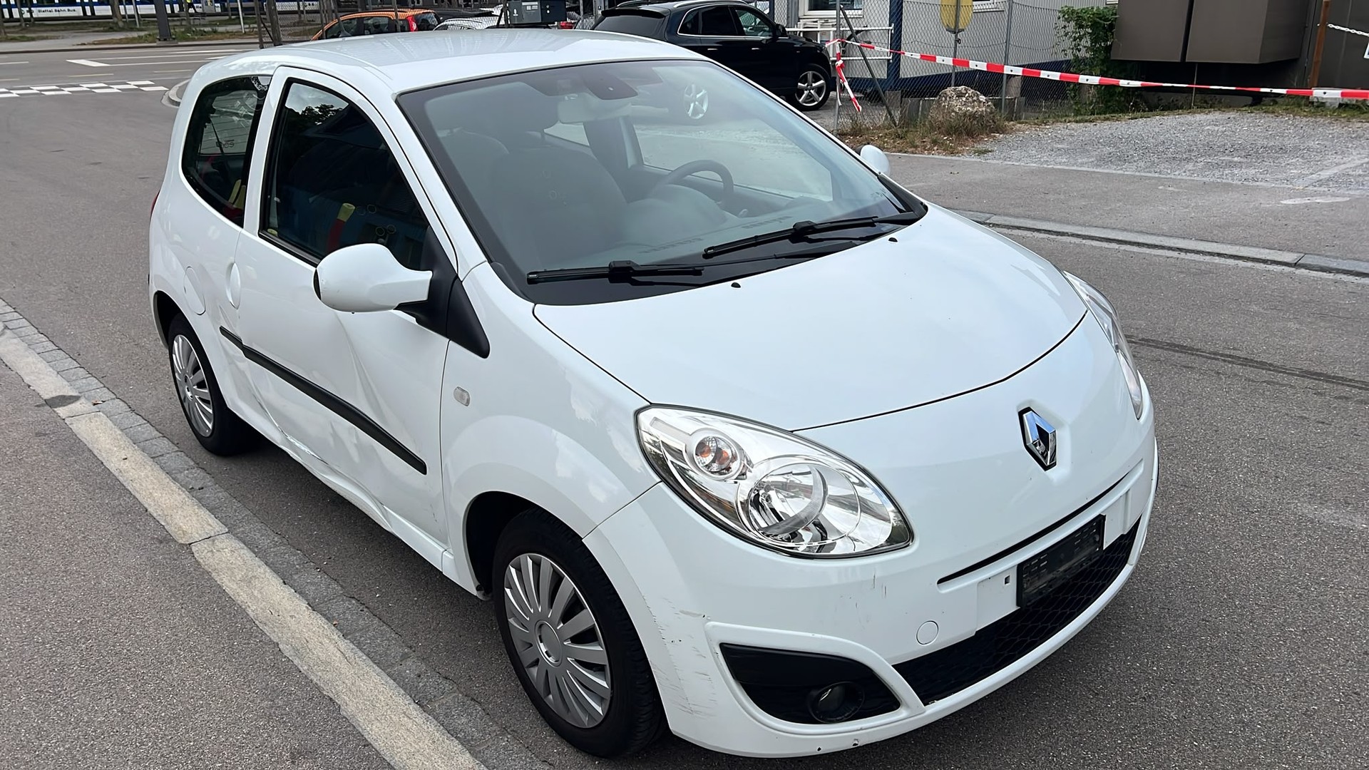 RENAULT Twingo 1.2 Authentique-image-2