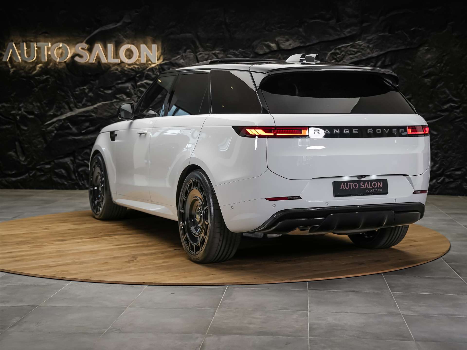 LAND ROVER Range Rover Sport 3.0 I6 300 SE Dynamic *Werksgarantie*24" Felgen*Panorama*Luftfahrwerk*360°*-image-2