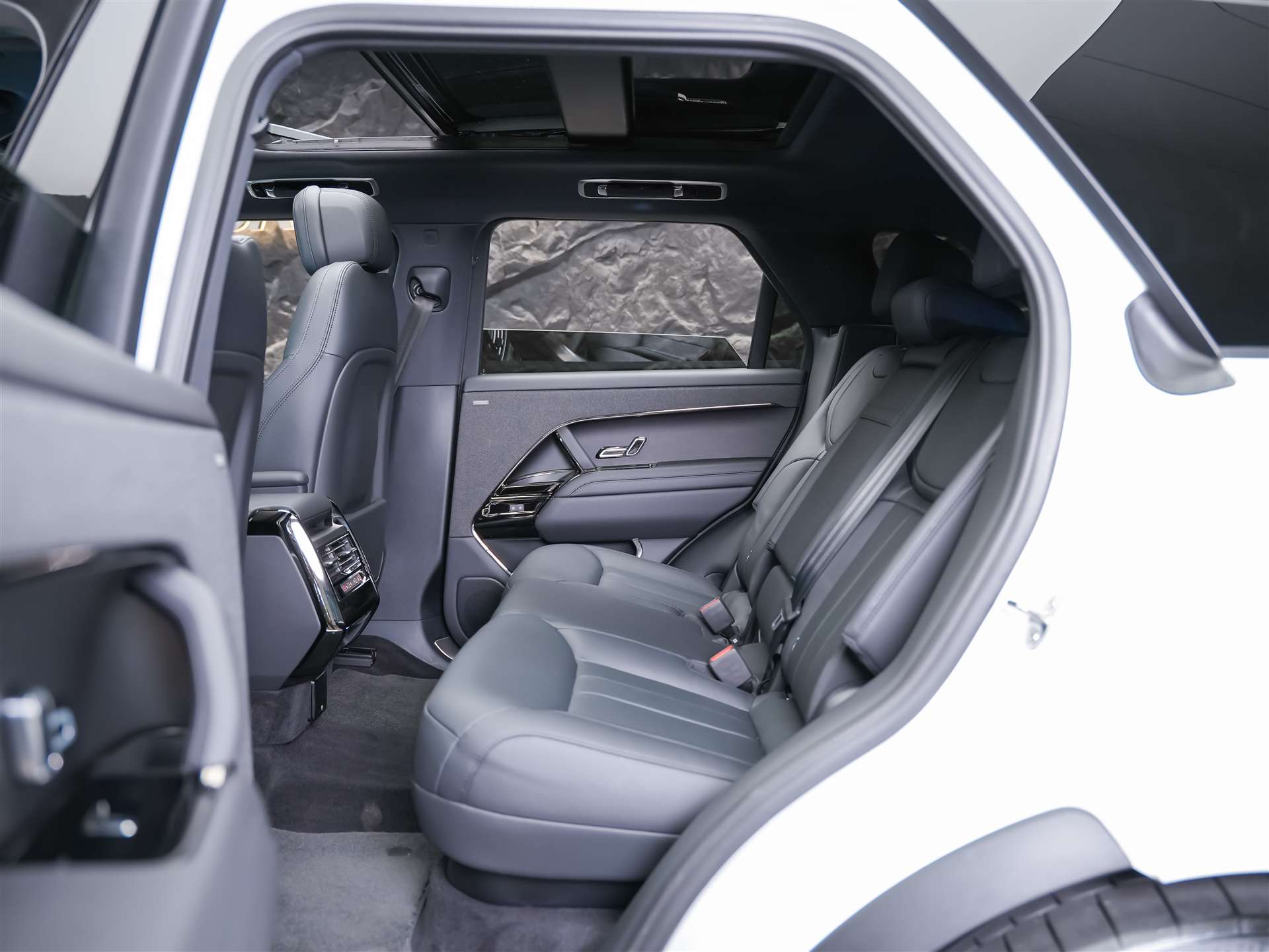 LAND ROVER Range Rover Sport 3.0 I6 300 SE Dynamic *Werksgarantie*24" Felgen*Panorama*Luftfahrwerk*360°*-image-13
