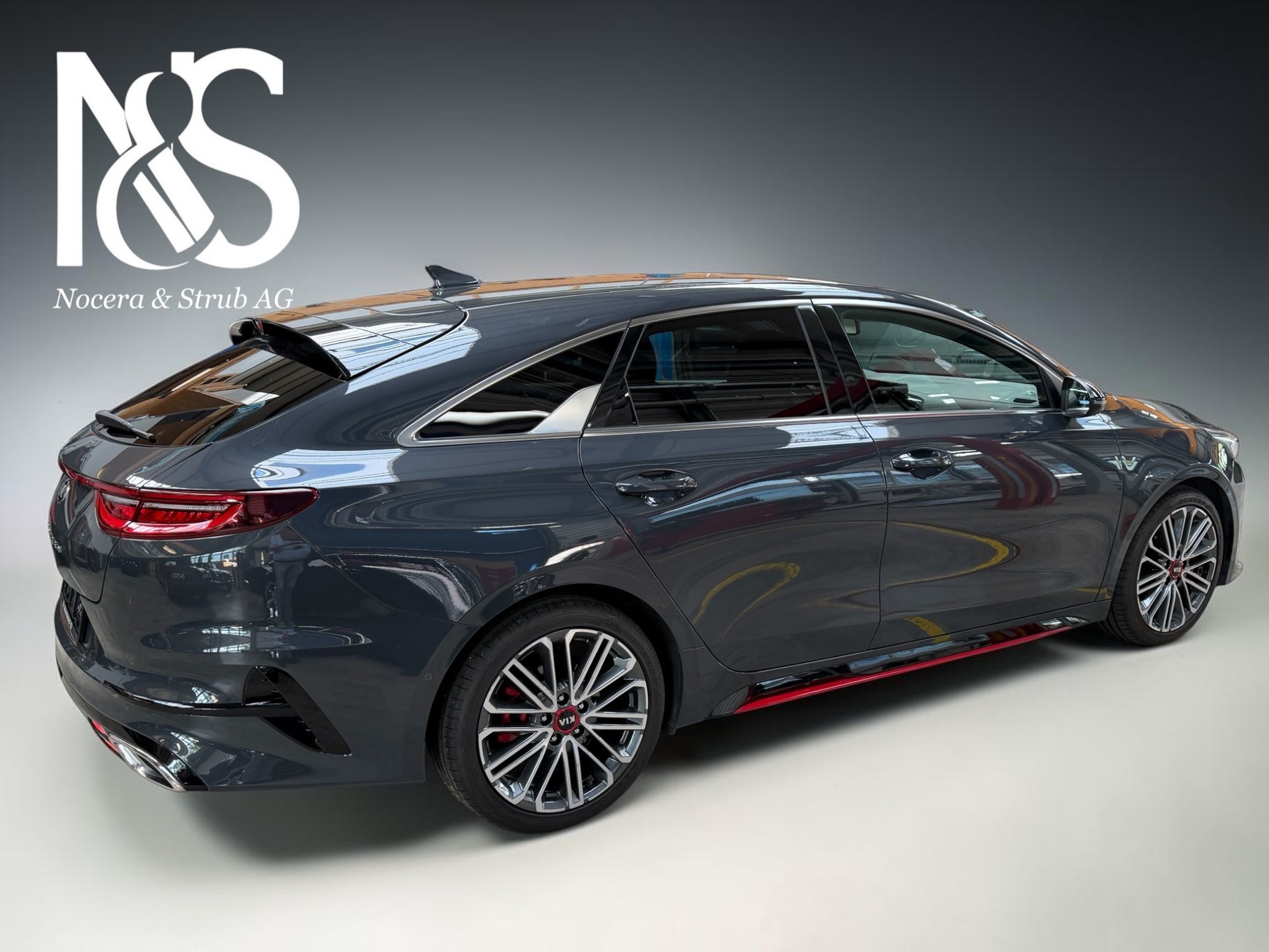 KIA ProCeed 1.6 T-GDi GT DCT-image-4