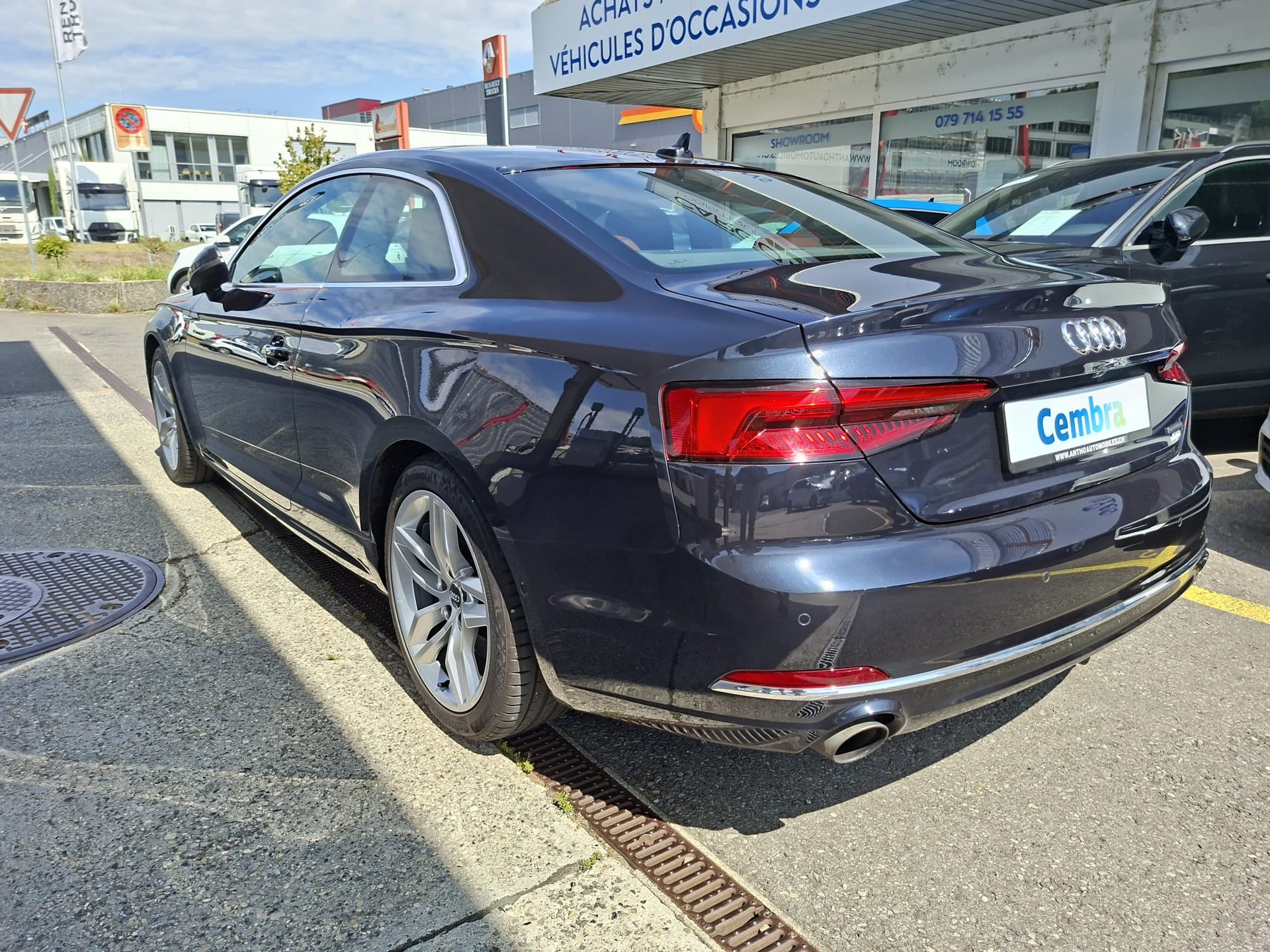 AUDI A5 Coupé 2.0 TFSI quattro S-tronic-image-3