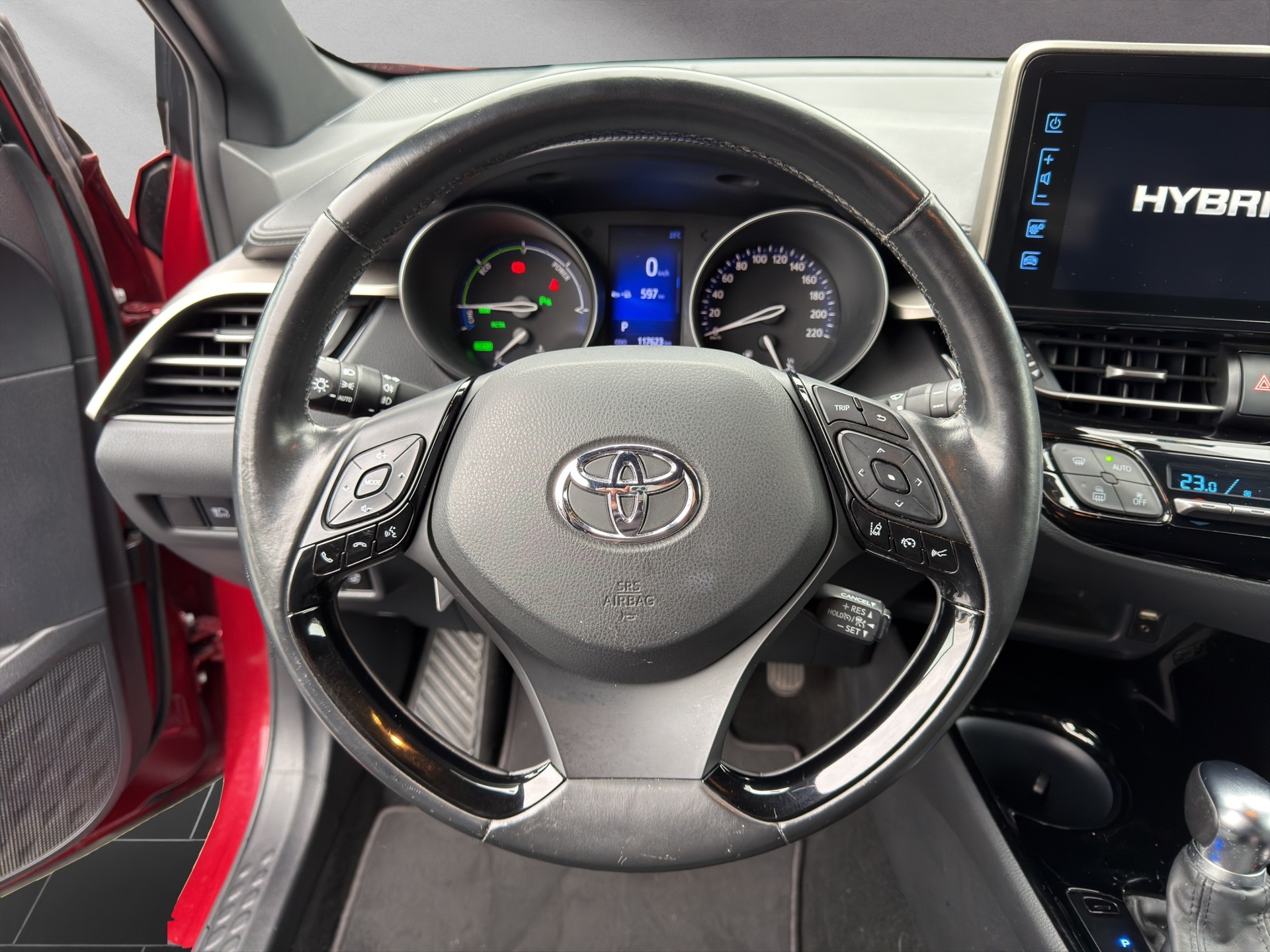 TOYOTA C-HR 1.8 VVTi HSD Trend-image-4