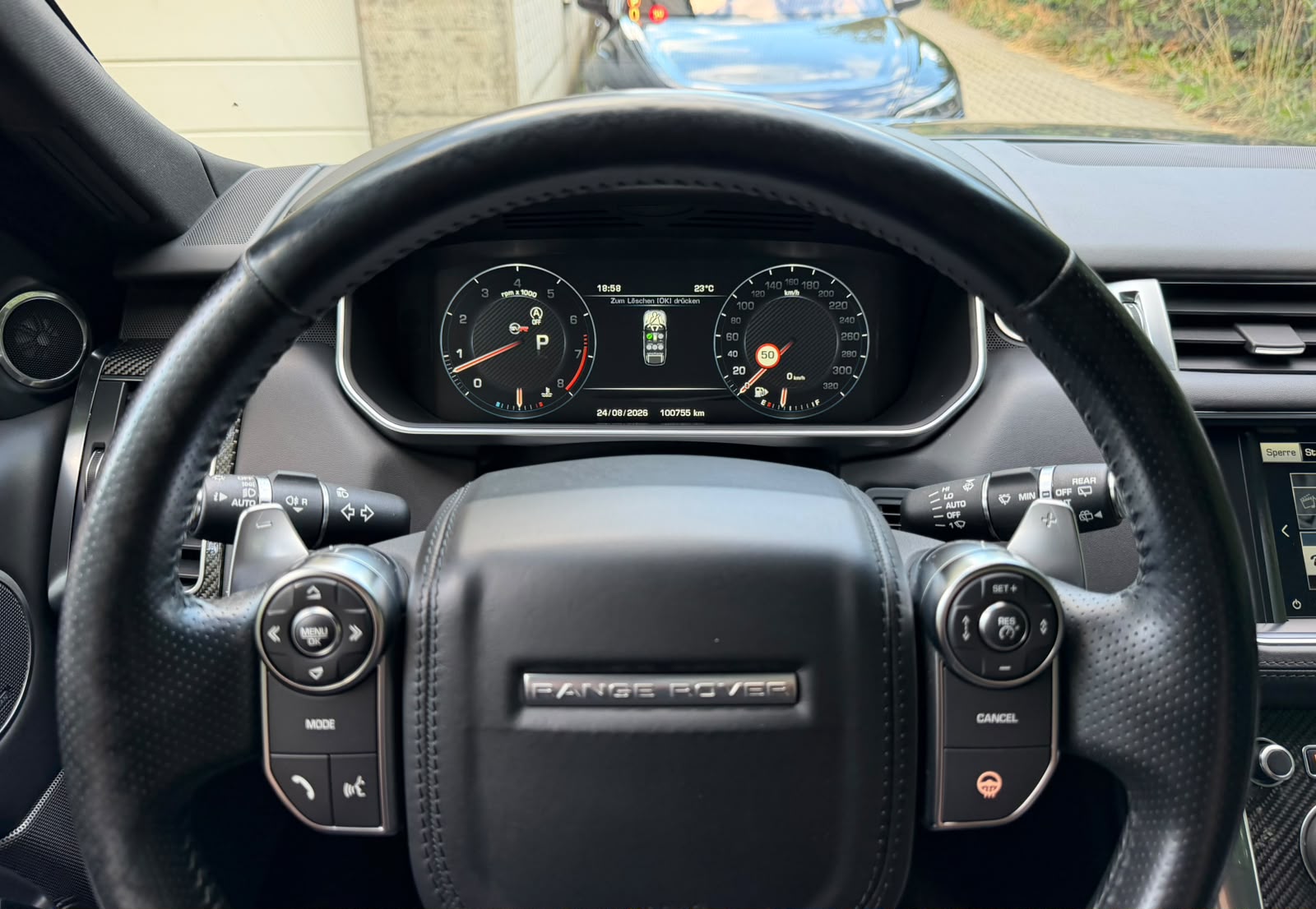 LAND ROVER Range Rover Sport 5.0 V8 SVR-image-27