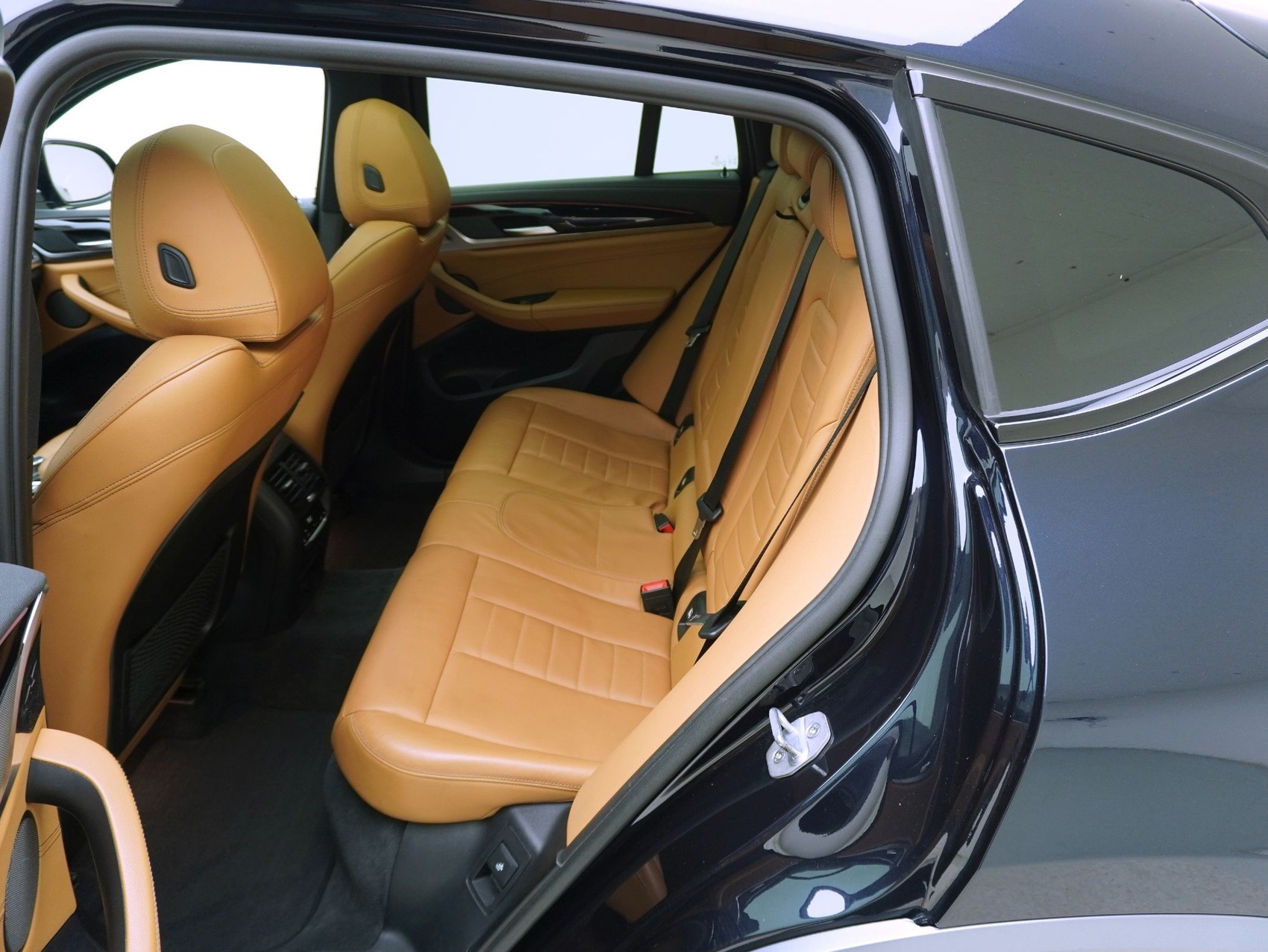 BMW X4 30i xDrive M Sport X-image-11