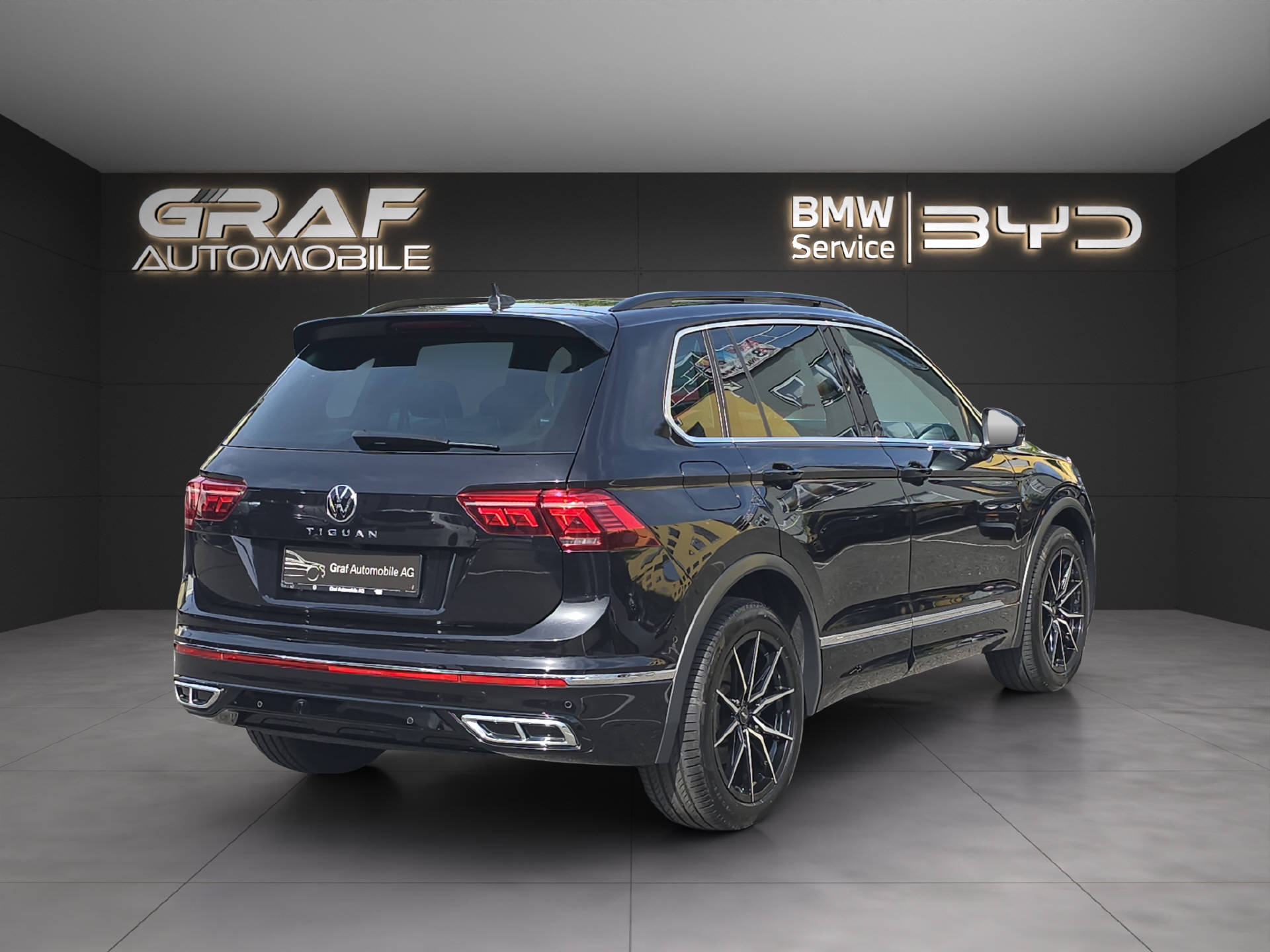 VW Tiguan 1.4 TSI PHEV R-Line ** Frisch ab MFK & 12 Monate GARANTIE **-image-4