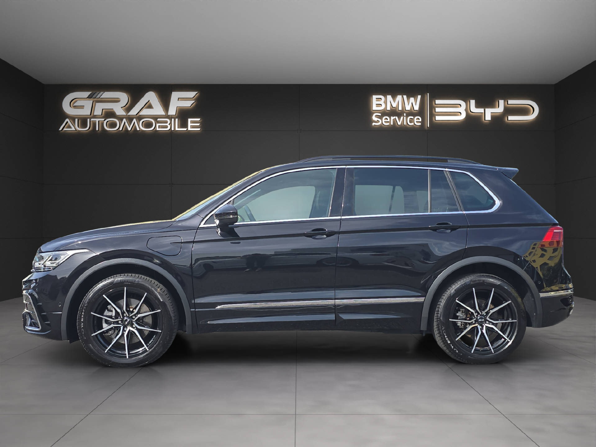 VW Tiguan 1.4 TSI PHEV R-Line ** Frisch ab MFK & 12 Monate GARANTIE **-image-19