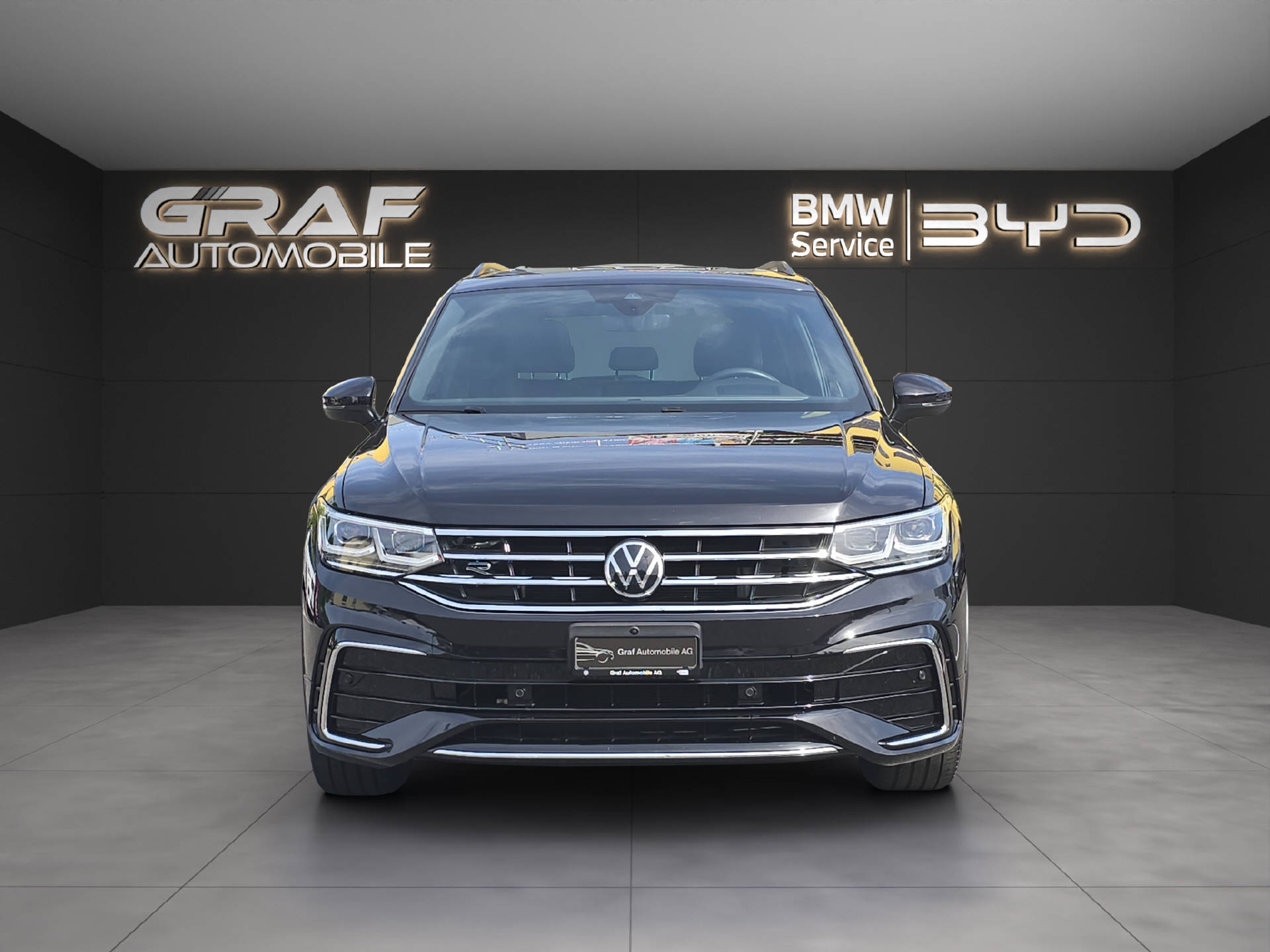 VW Tiguan 1.4 TSI PHEV R-Line ** Frisch ab MFK & 12 Monate GARANTIE **-image-1