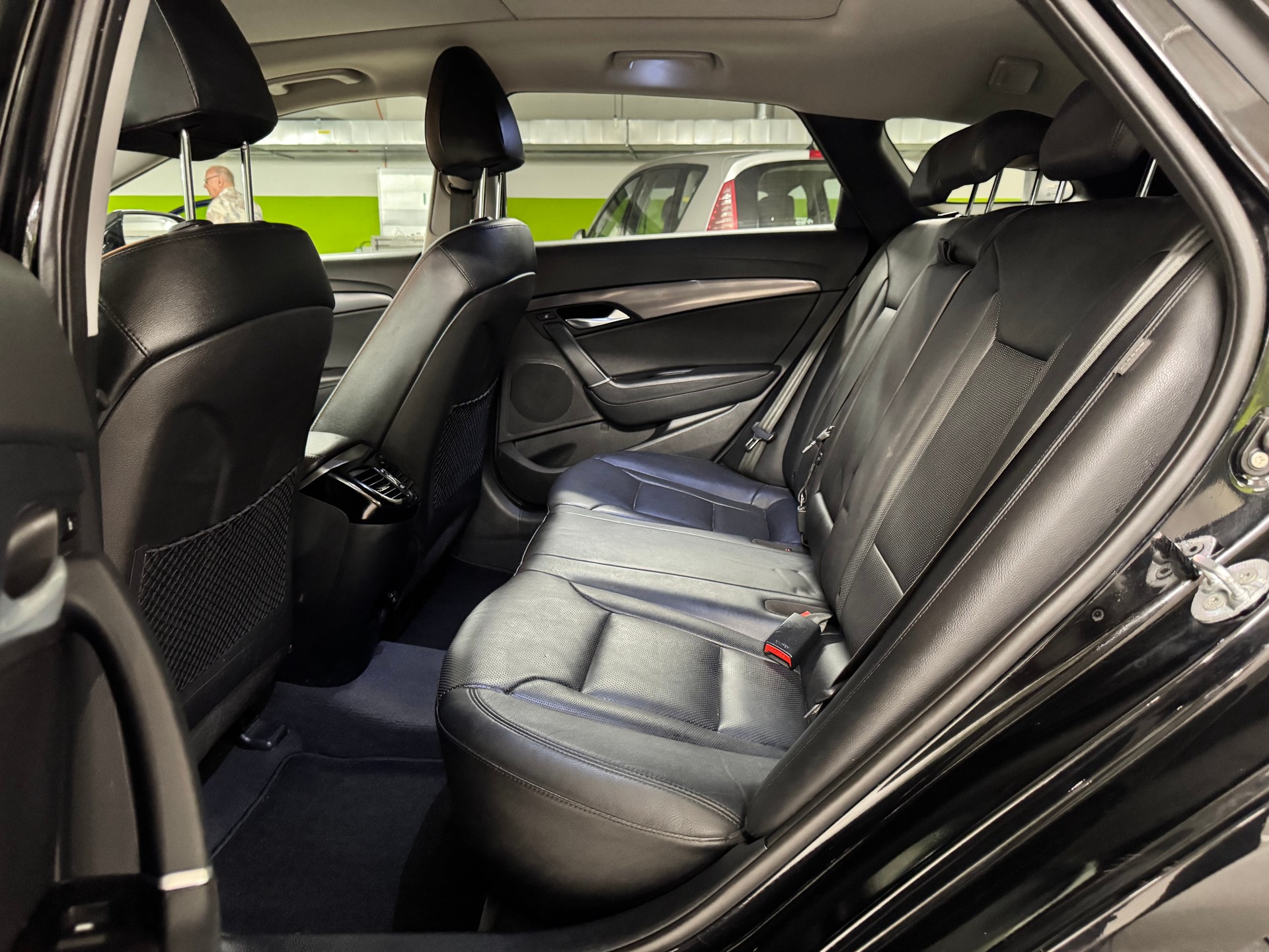 HYUNDAI i40 Wagon 1.7 CRDI Vertex Automatic-image-9