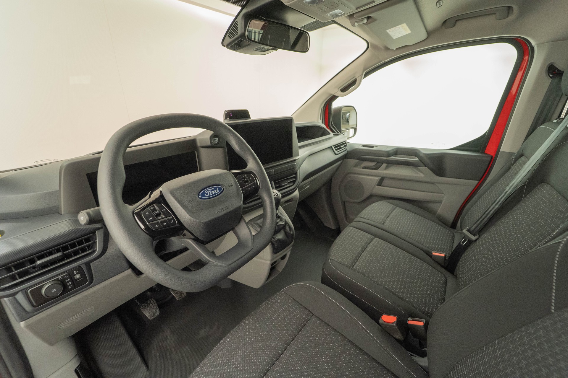 FORD Transit C Van 280 L1 2.0 EcoBlue 136 Trend-image-7