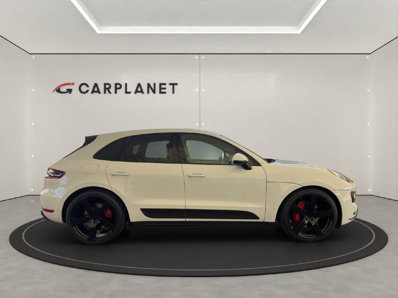 PORSCHE Macan 3.6 V6 Turbo-showroom-element-3