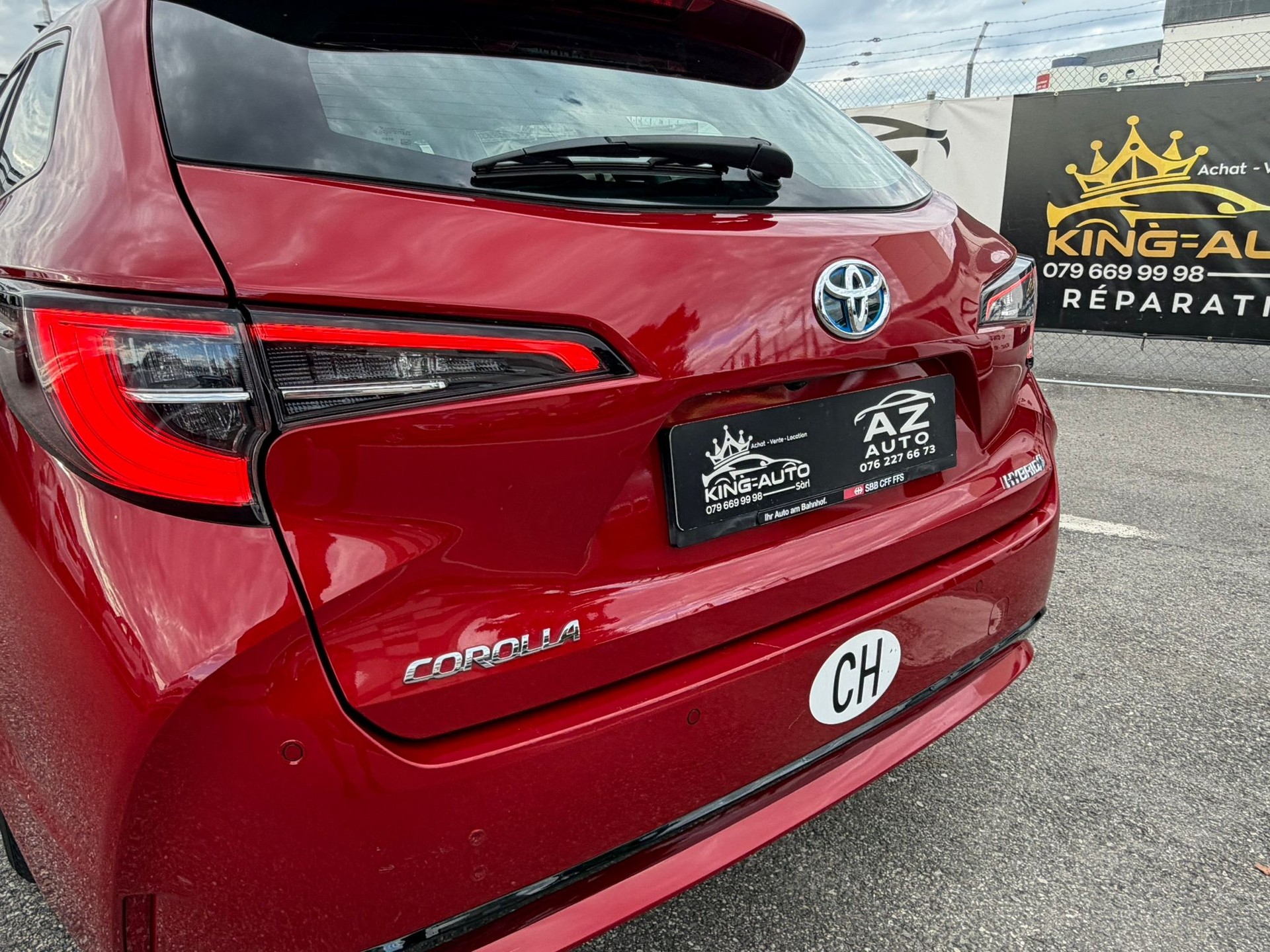 TOYOTA Corolla Touring Sports 1.8 HSD Comfort e-CVT garantie 10 ans 🇨🇭-image-7