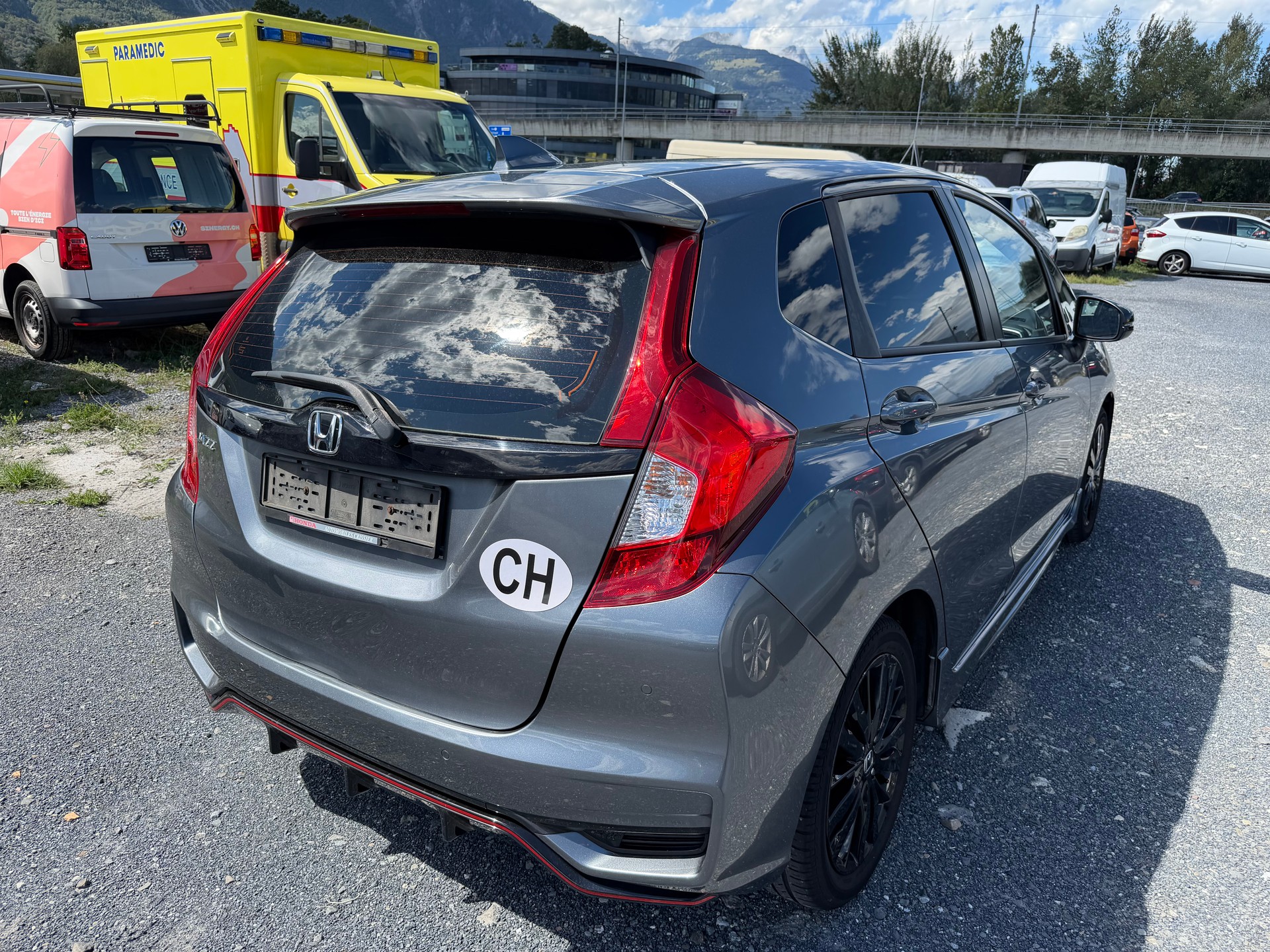 HONDA Jazz 1.5i-VTEC Dynamic CVT-image-6