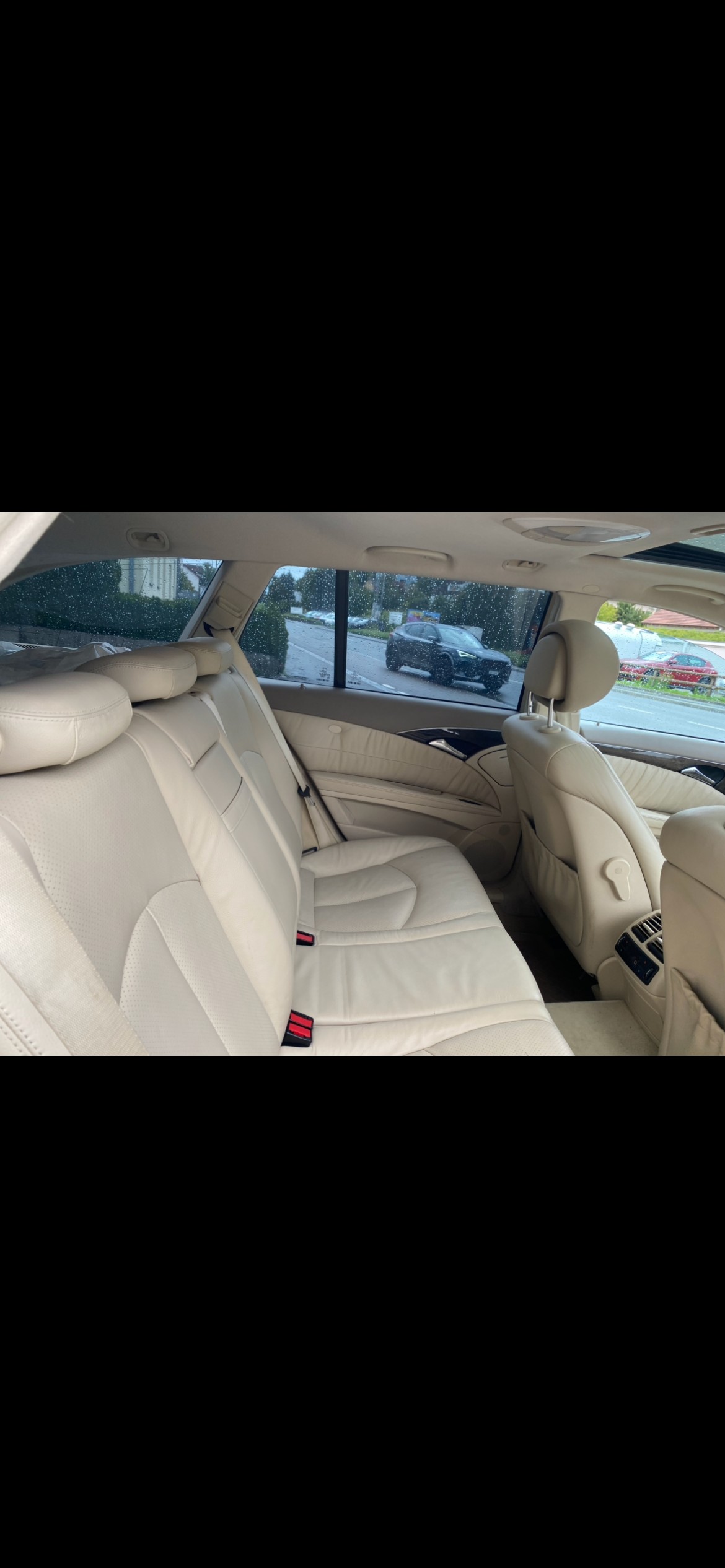 MERCEDES-BENZ E 280 CDI Elégance 4Matic Automatic-image-7