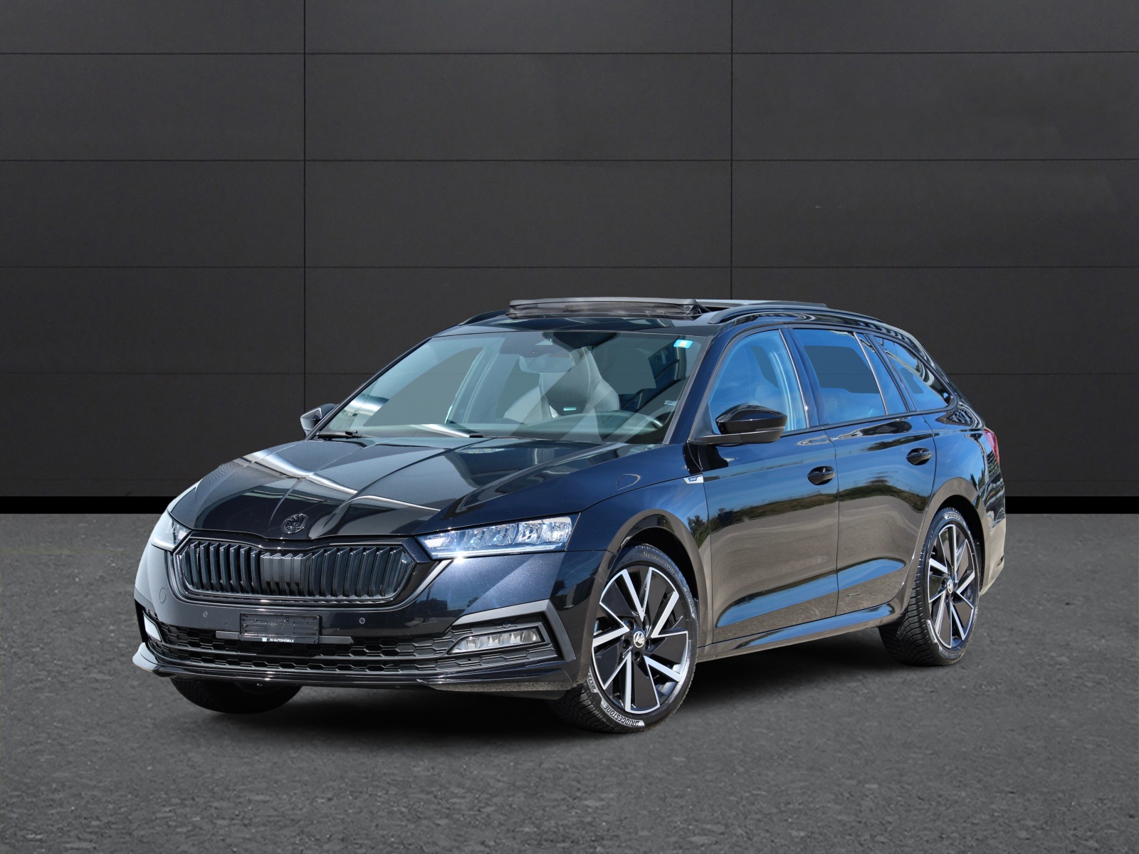 SKODA Octavia Combi 2.0 TSI SportLine DSG 4x4 190PS °Panorama-Glasdach °Standheizung °CH-Fahrzeug-image-0