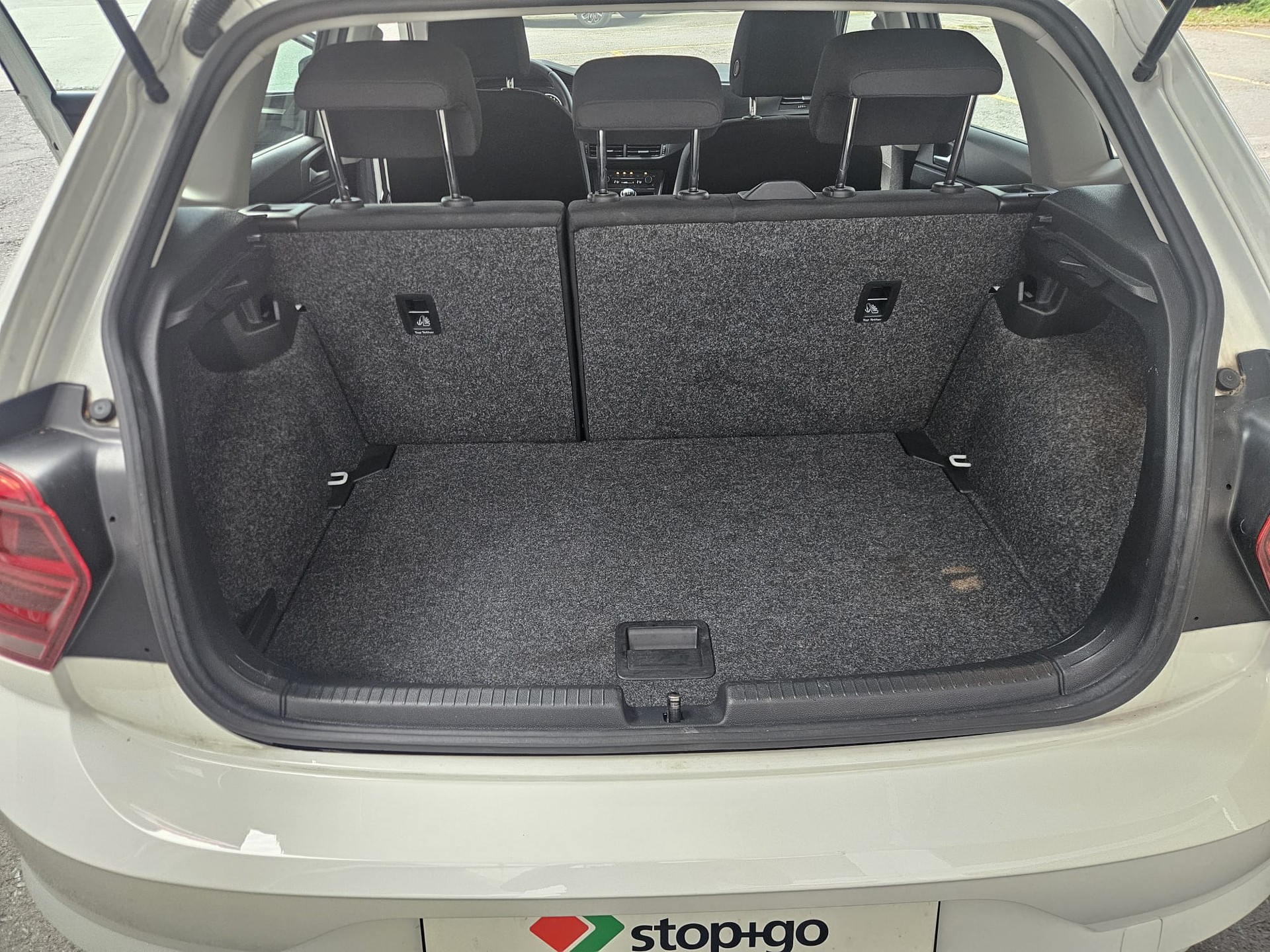 VW Polo 1.0 TSI BMT Trendline-image-12