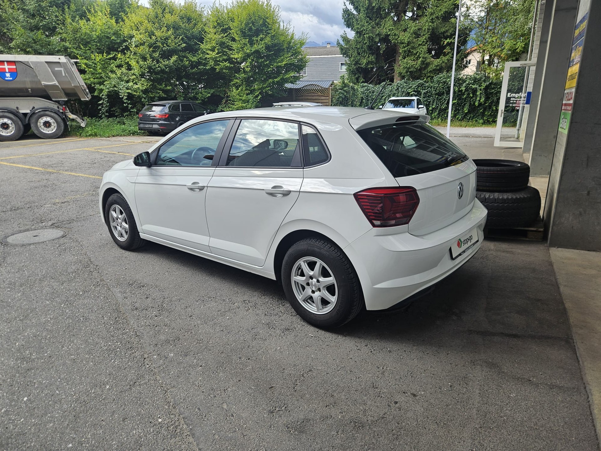 VW Polo 1.0 TSI BMT Trendline-image-5