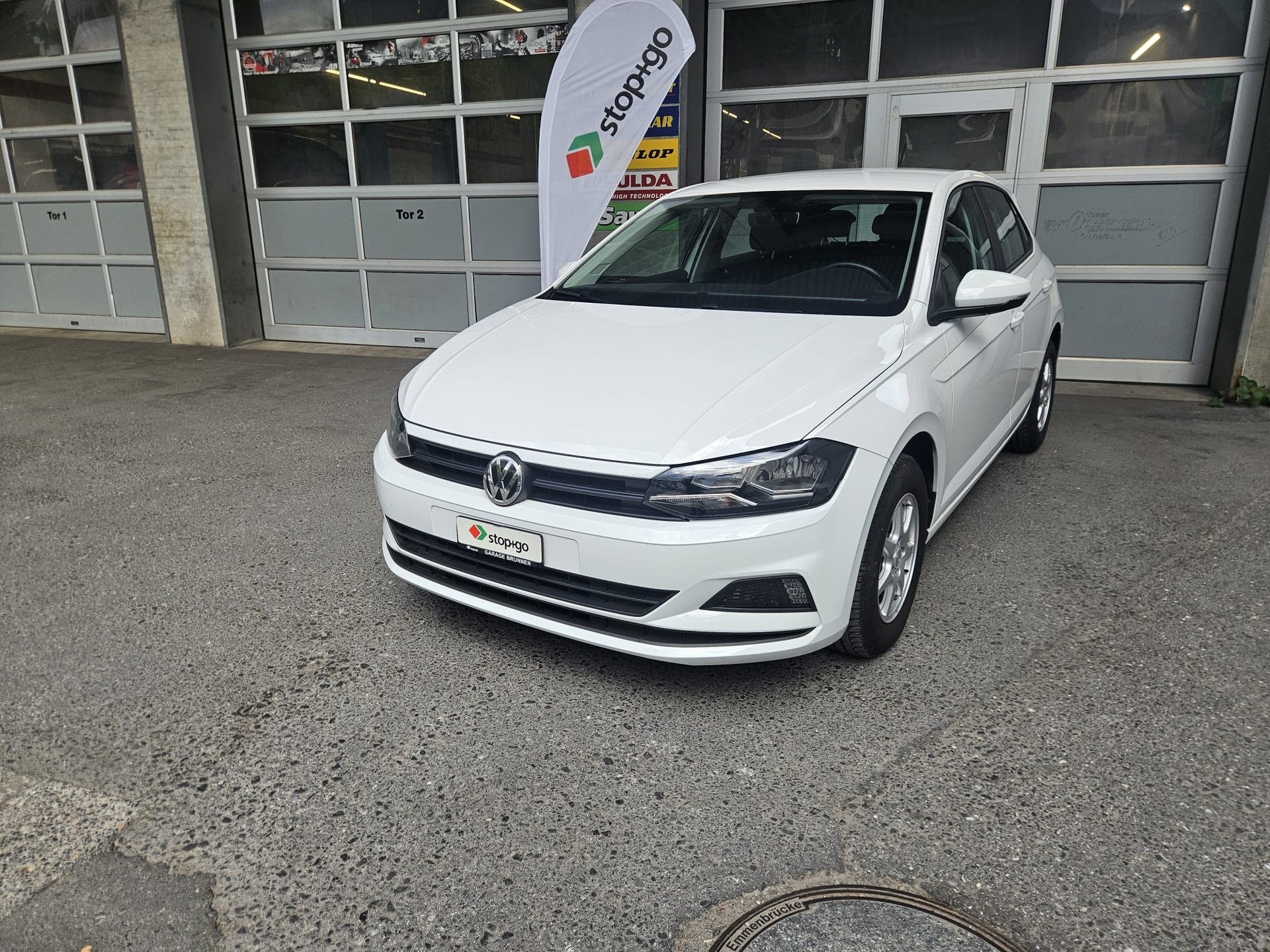 VW Polo 1.0 TSI BMT Trendline-image-1