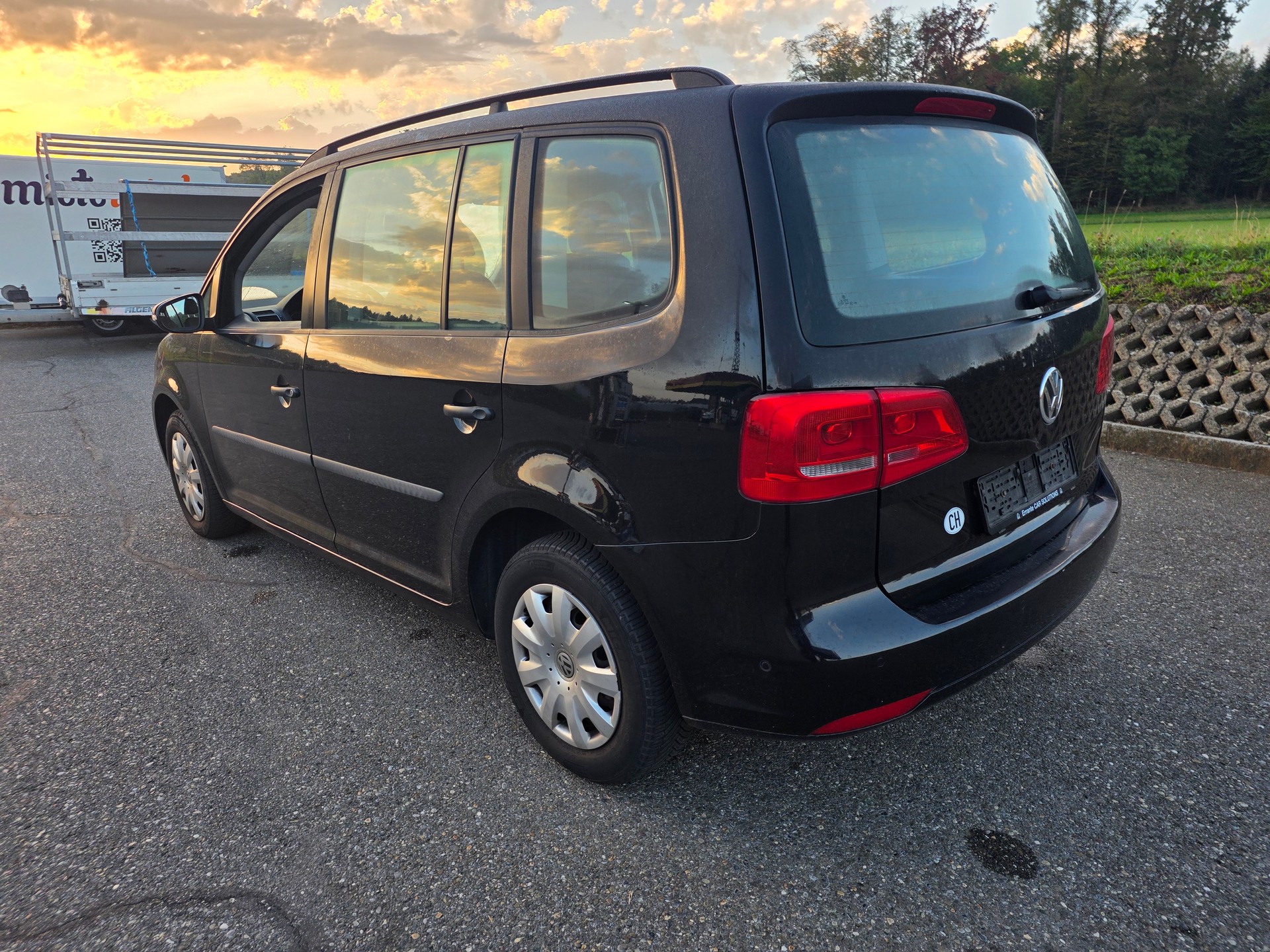 VW Touran 1.4 TSI Comfortline DSG-image-2