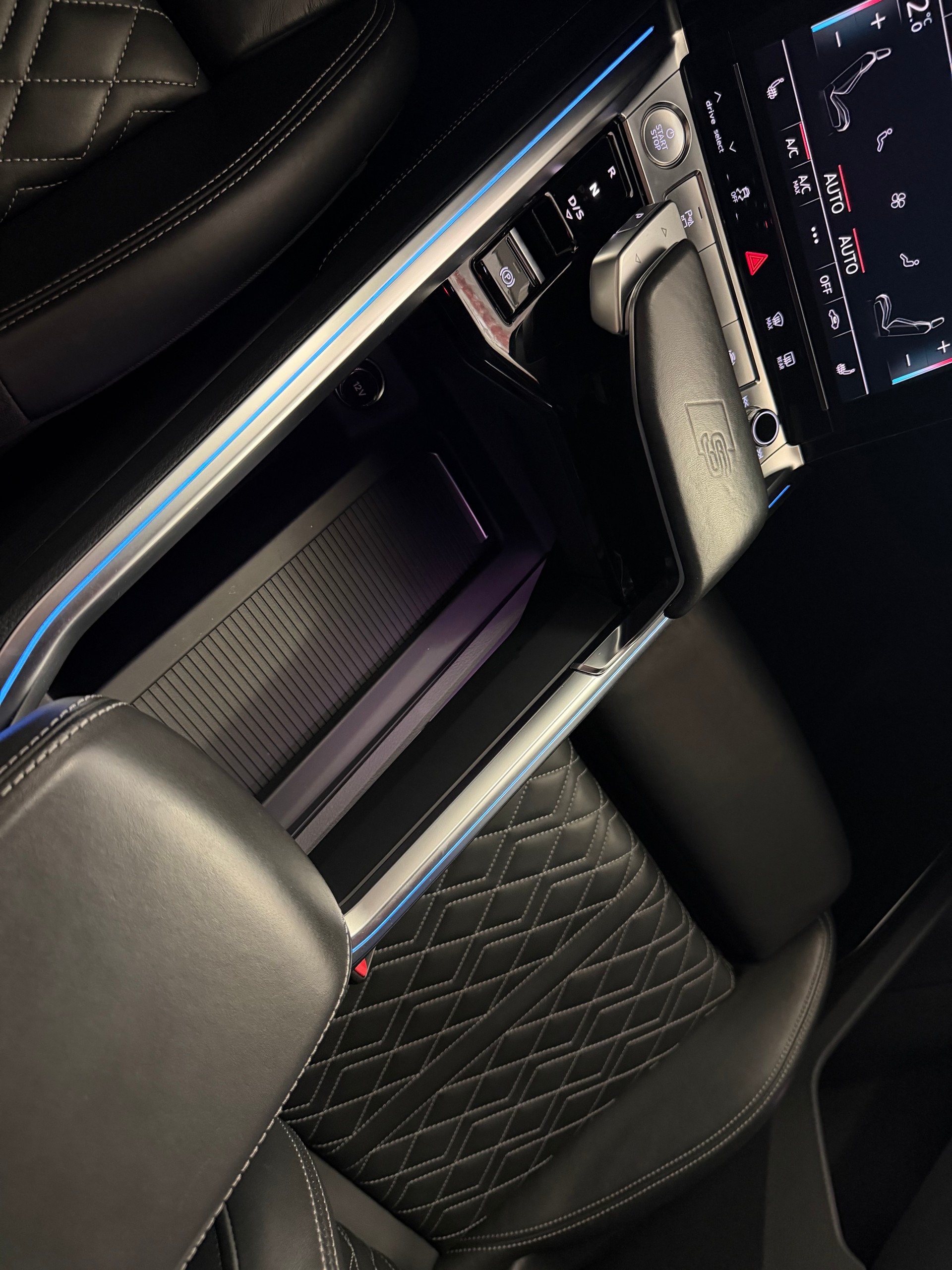 AUDI e-tron 50 Sportback S Line quattro-image-20
