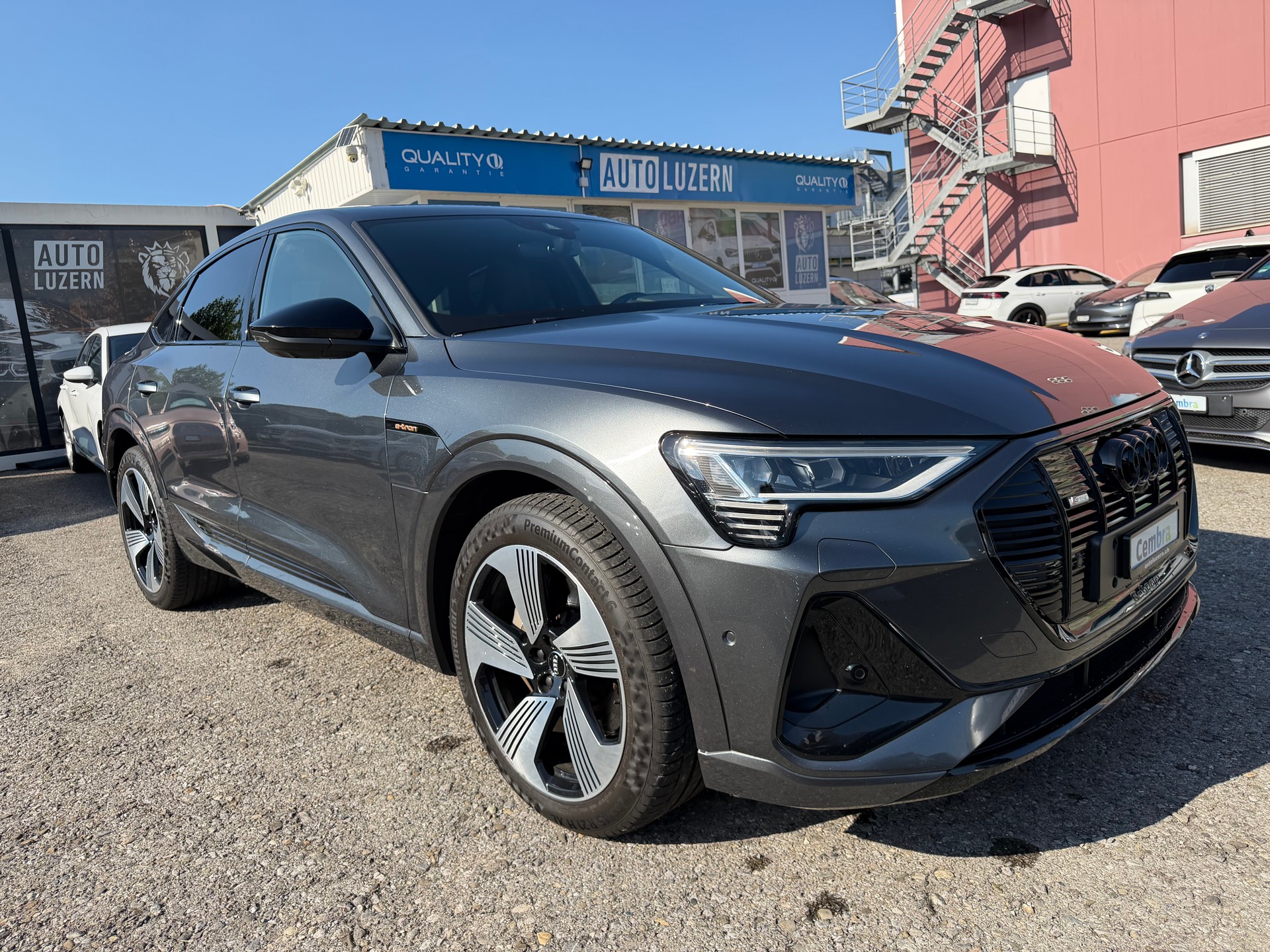 AUDI e-tron 50 Sportback S Line quattro-image-8