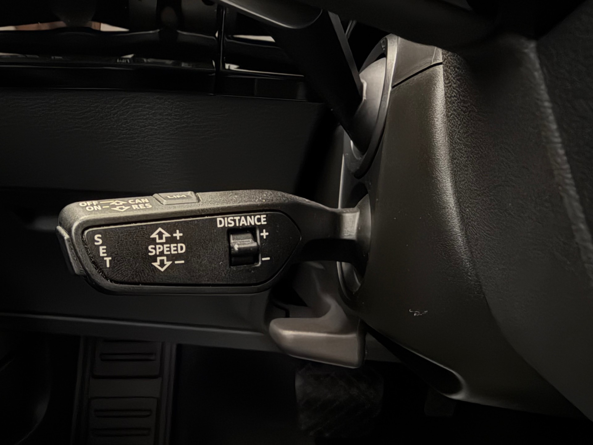 AUDI e-tron 50 Sportback S Line quattro-image-28