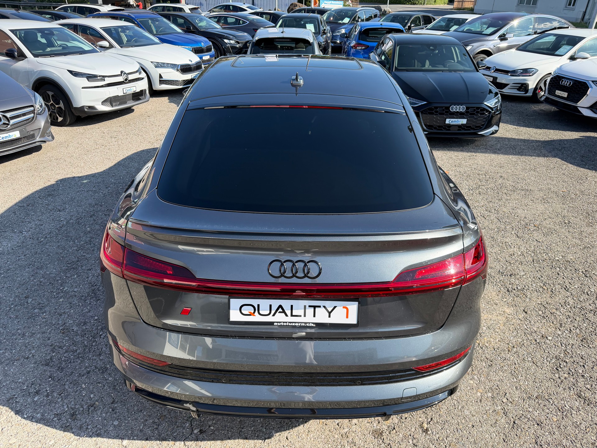 AUDI e-tron 50 Sportback S Line quattro-image-9