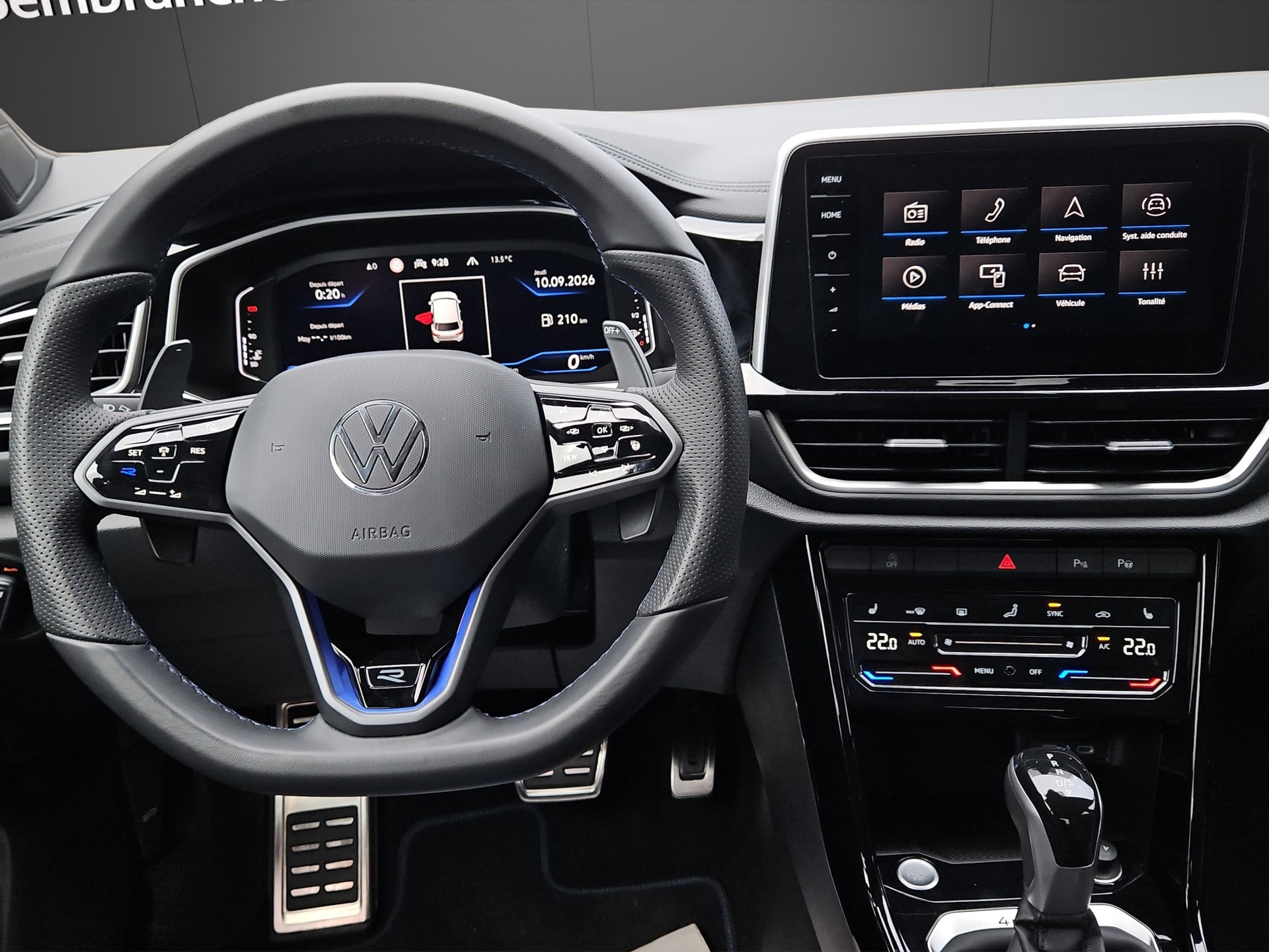 VW T-Roc 2.0 TSI R DSG 4Motion-image-20