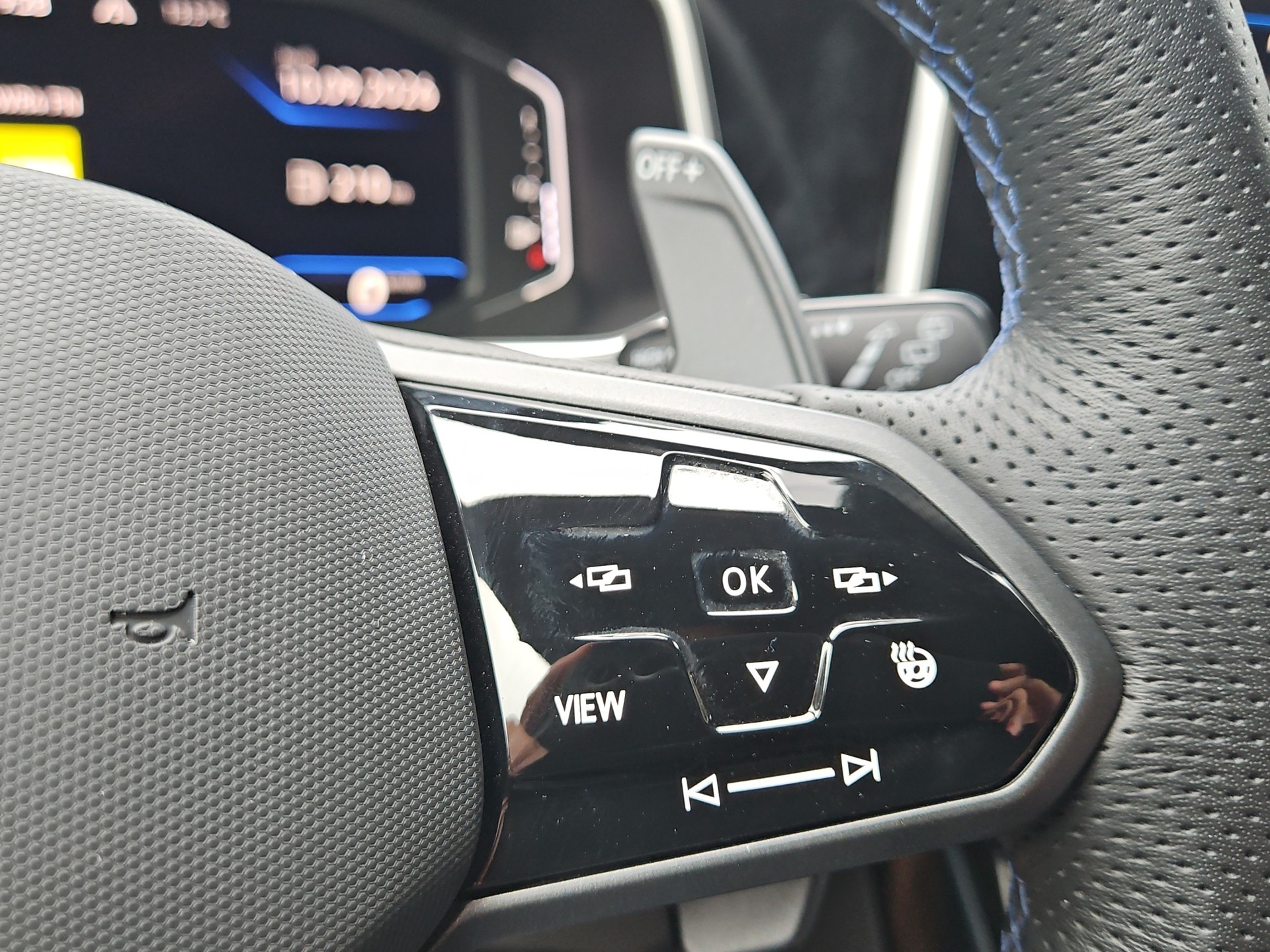 VW T-Roc 2.0 TSI R DSG 4Motion-image-22