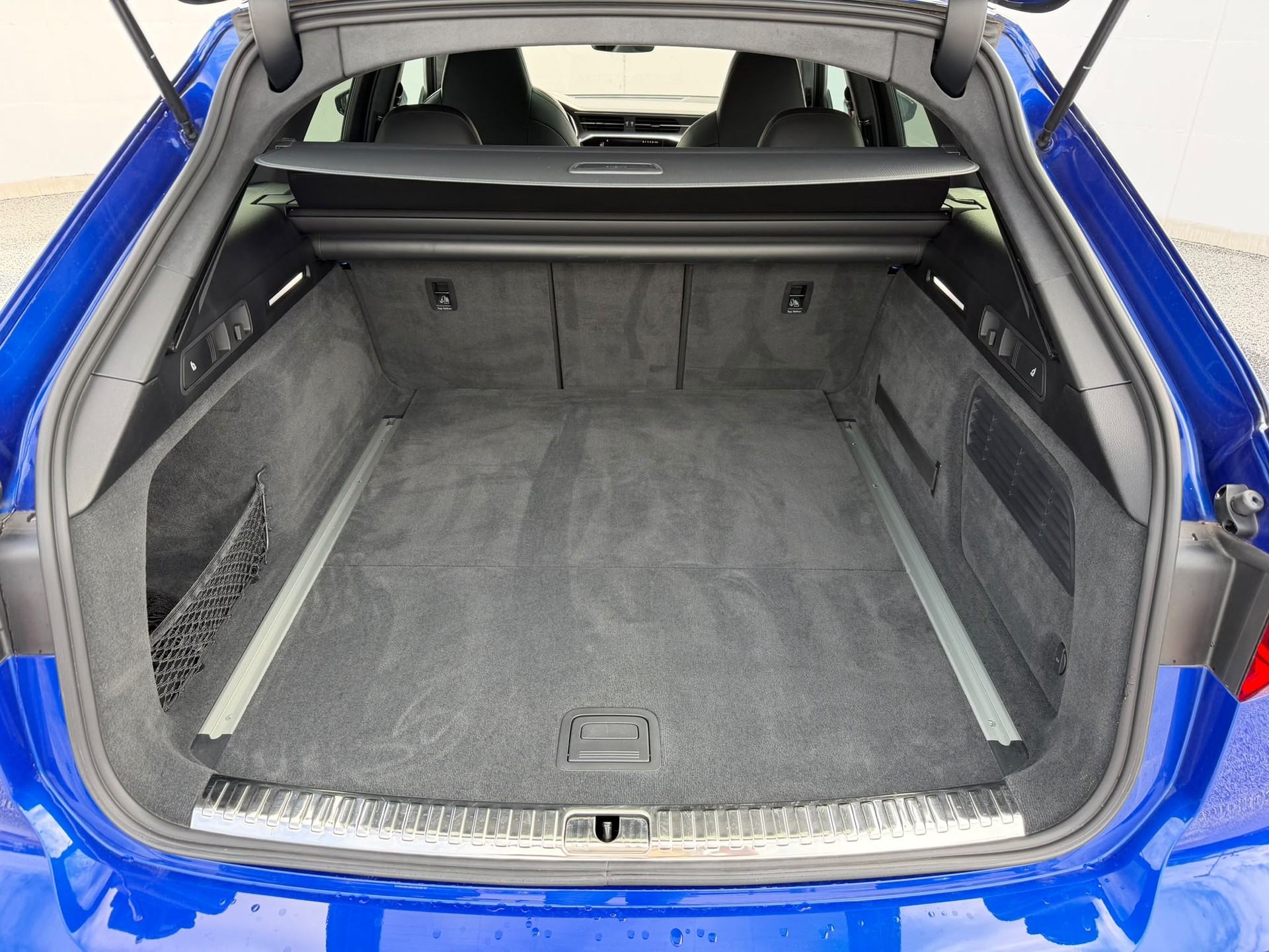 AUDI RS6 Avant 4.0 TFSI V8 quattro-image-14
