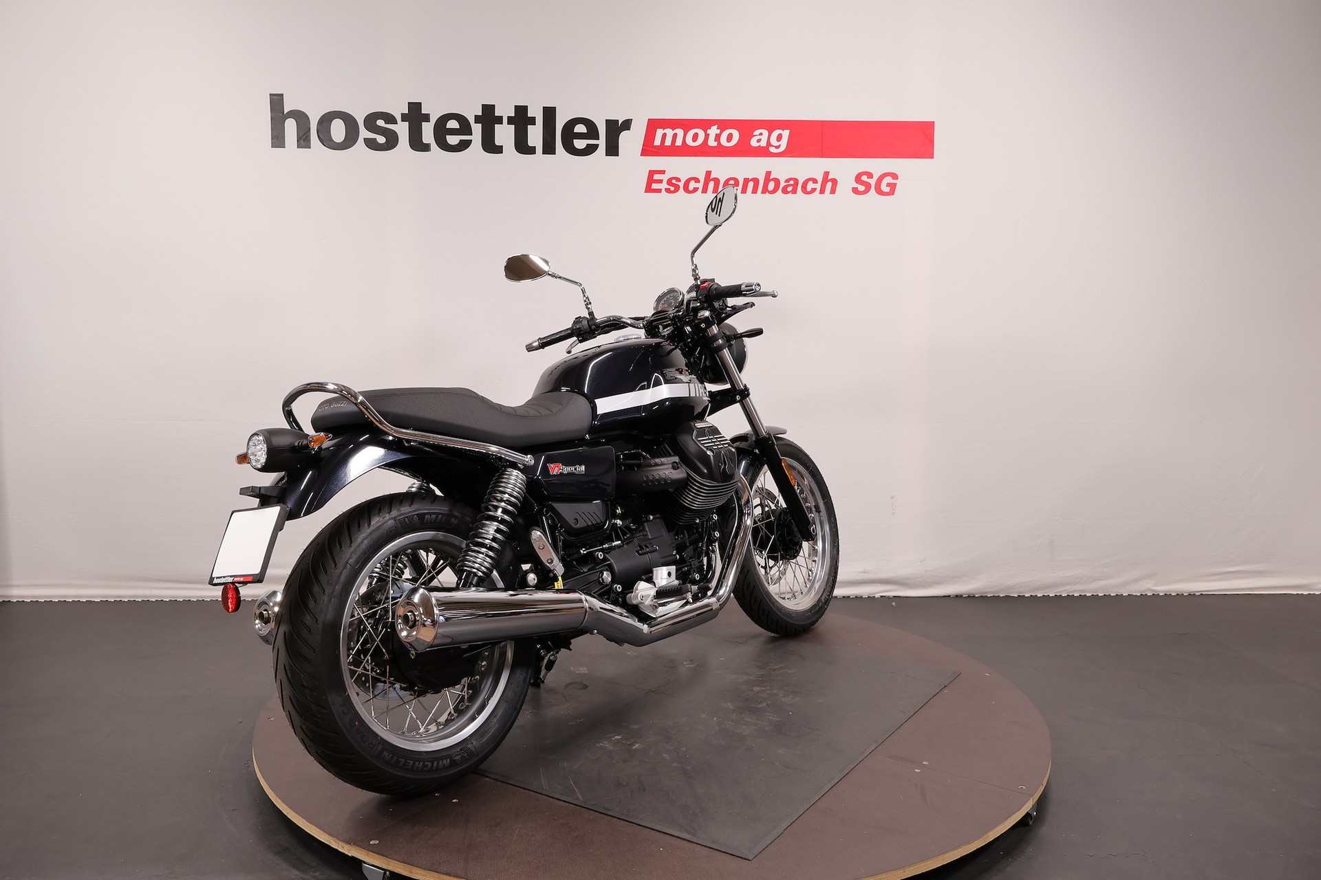MOTO GUZZI V7 850 Special-image-5