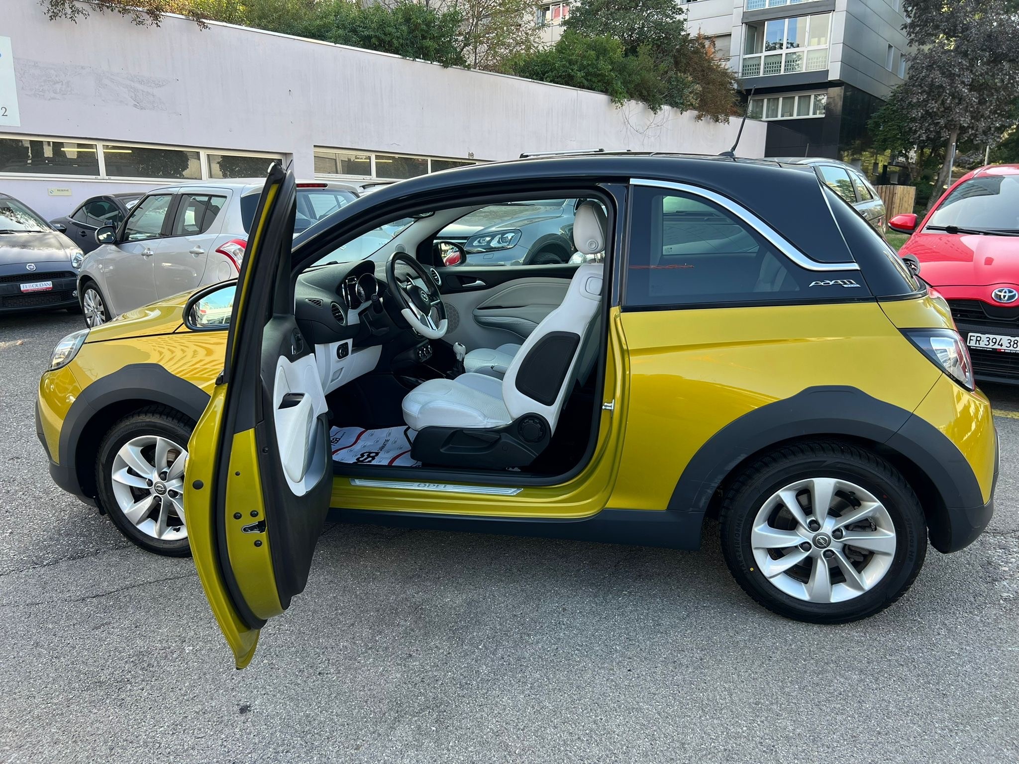 OPEL Adam 1.0 ecoFLEX Turbo ROCKS — slika 1
