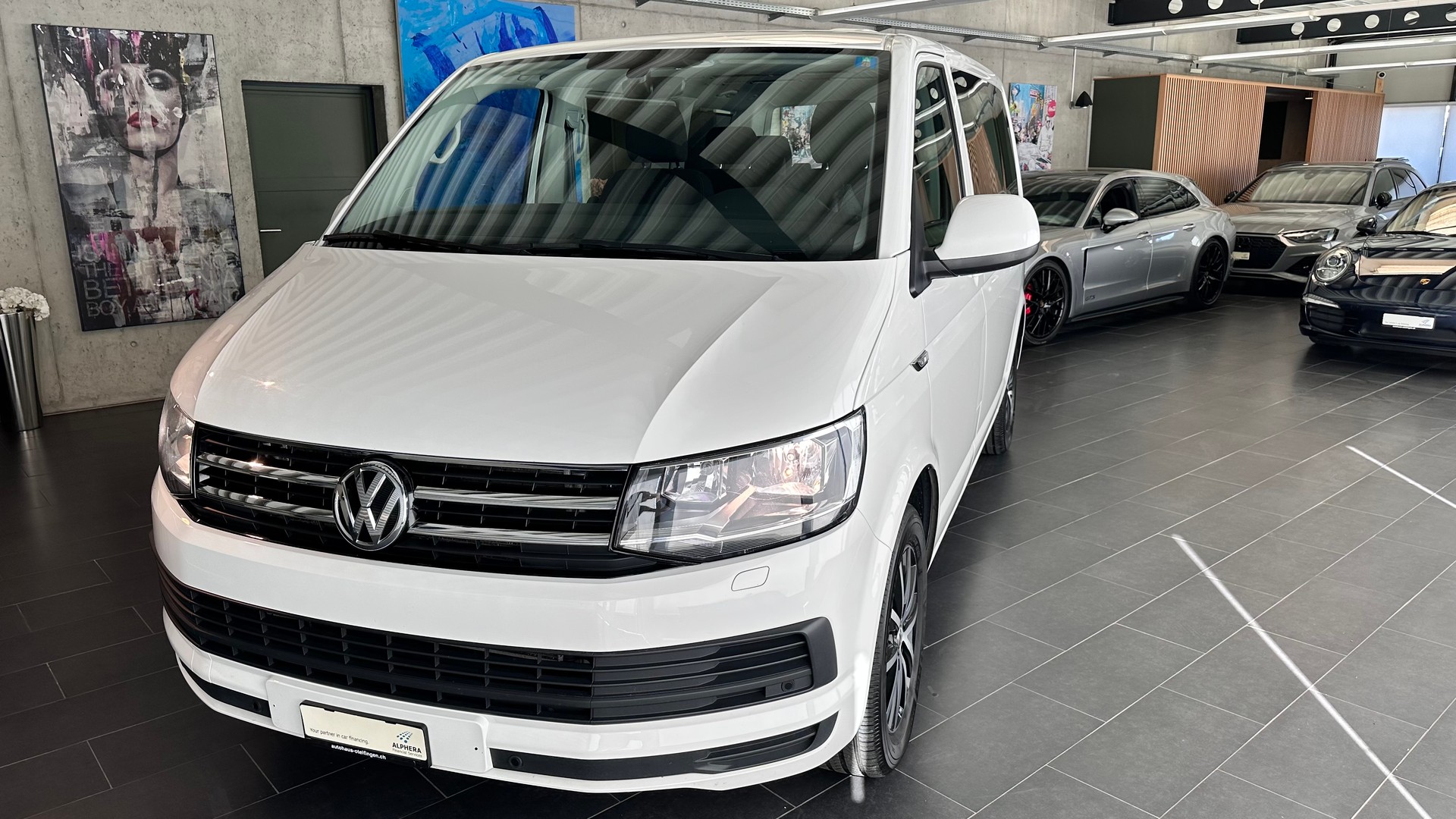 VW T6 Multivan 2.0 TDI 199 Comfortline DSG-image-17