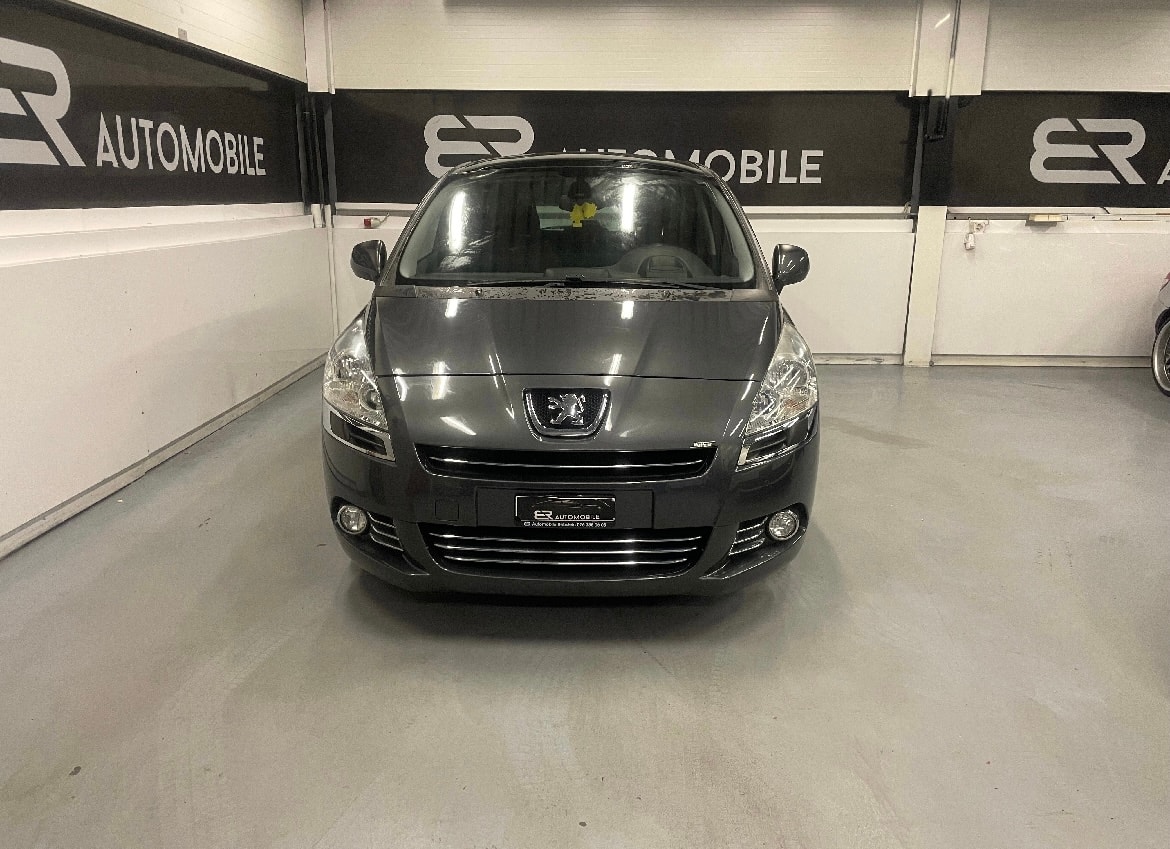 PEUGEOT 5008 1.6 16V T Sport Pack. 7-Plätze-image-6