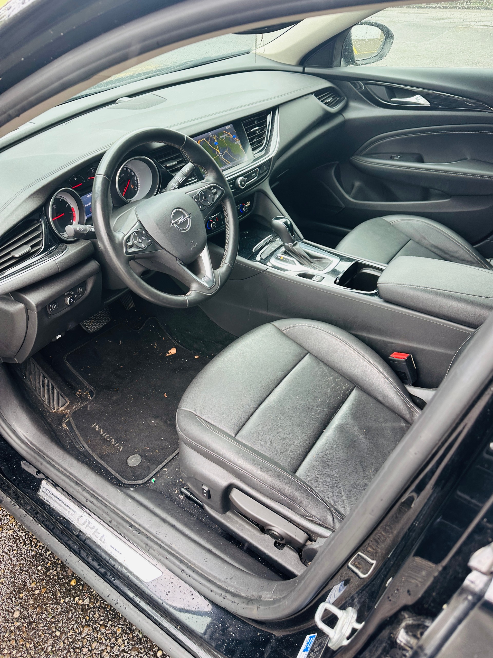 OPEL Insignia 1.5 T Grand Sport Excellence Automatic-image-12