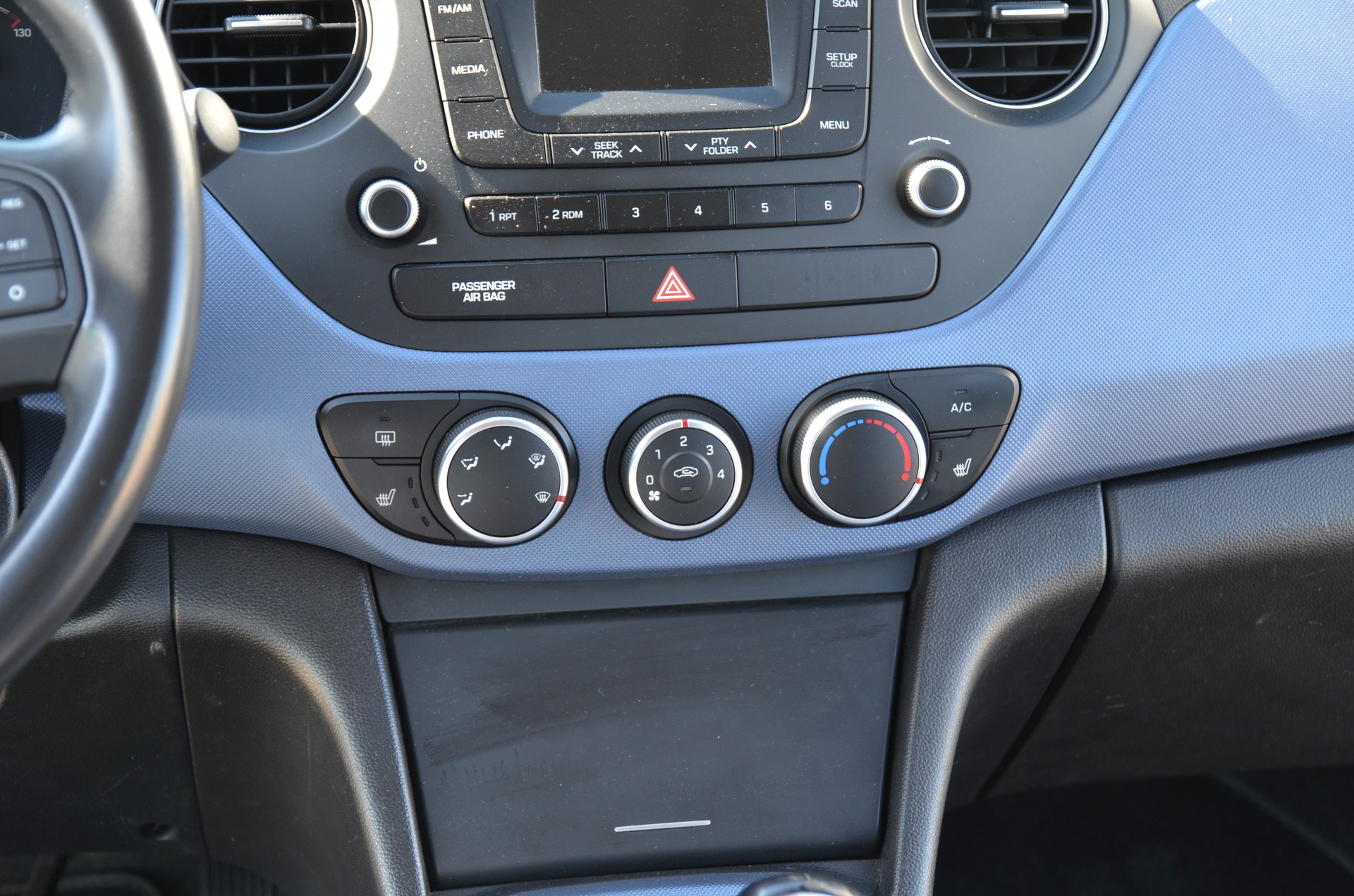 HYUNDAI i10 1.0 Style-image-27