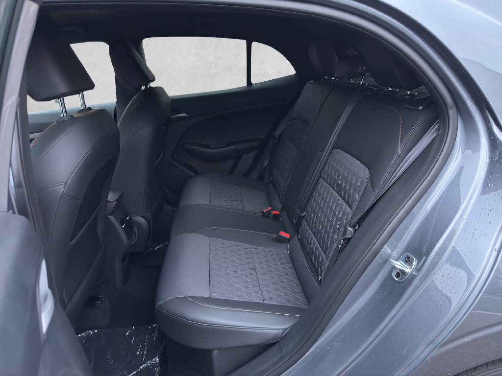 MG MG3 1.5 Hybrid Luxury-image-6